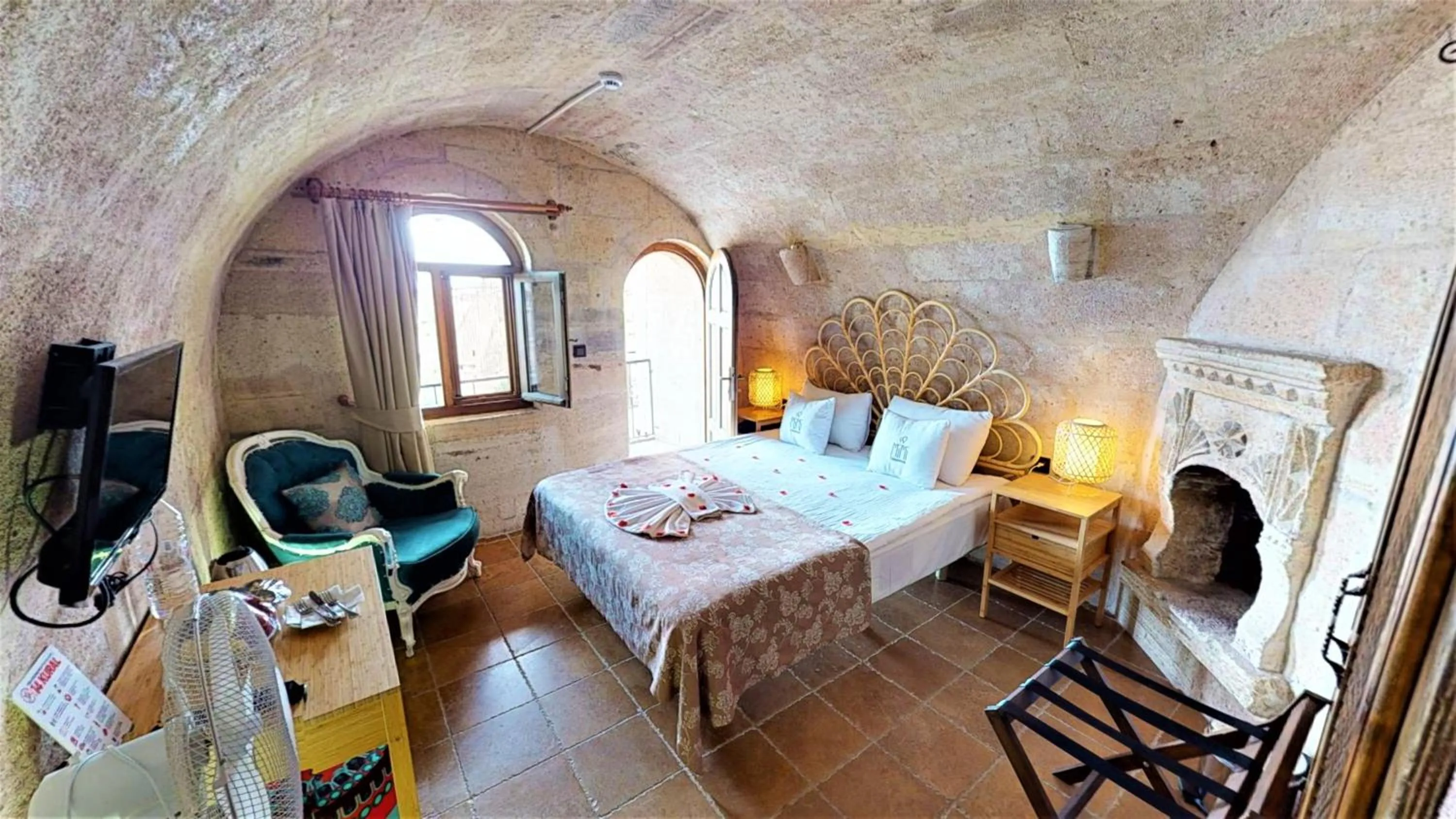 Bed in Mimi Cappadocia Luxury Cave Hotel