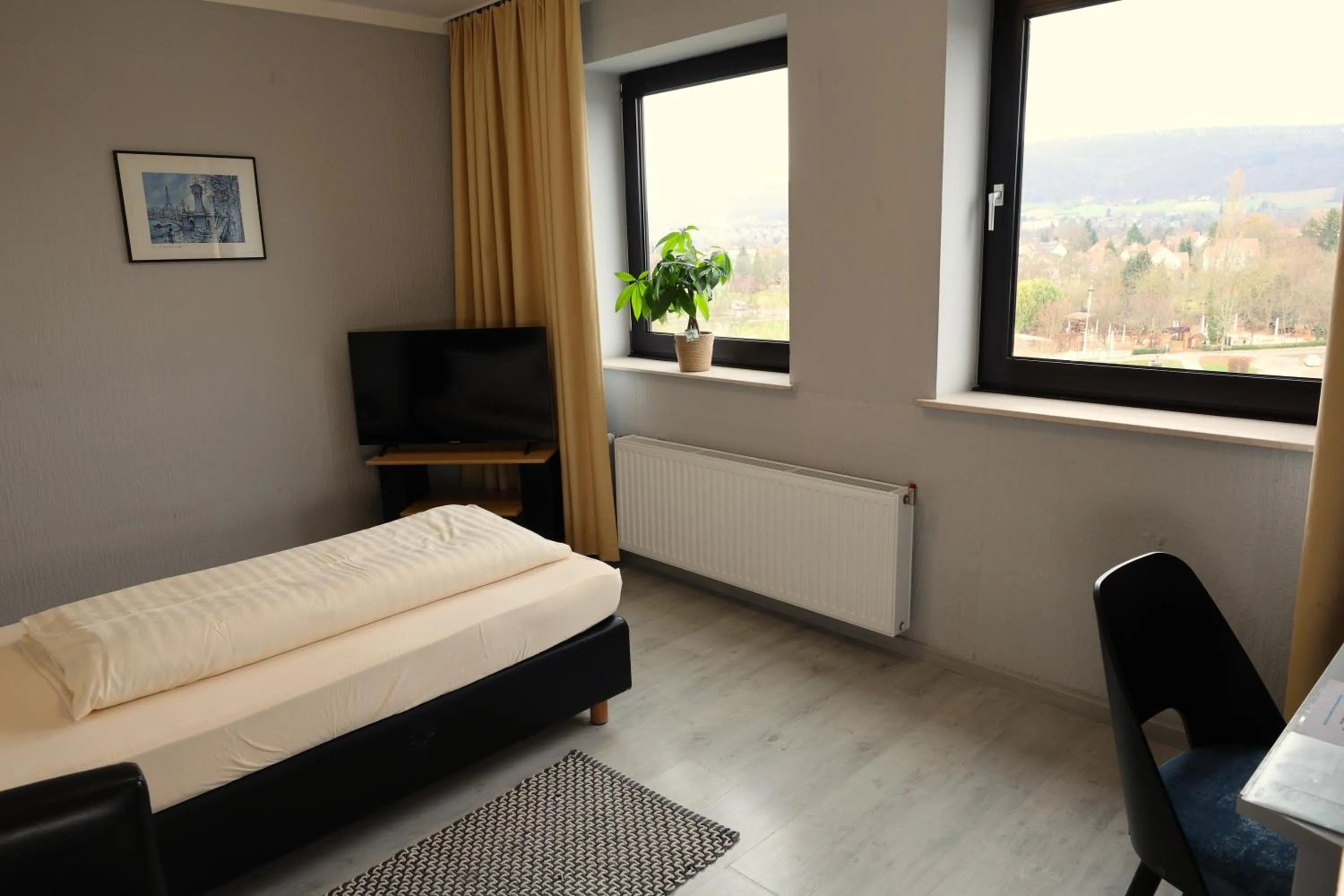 Bed in Hotel Brückentor