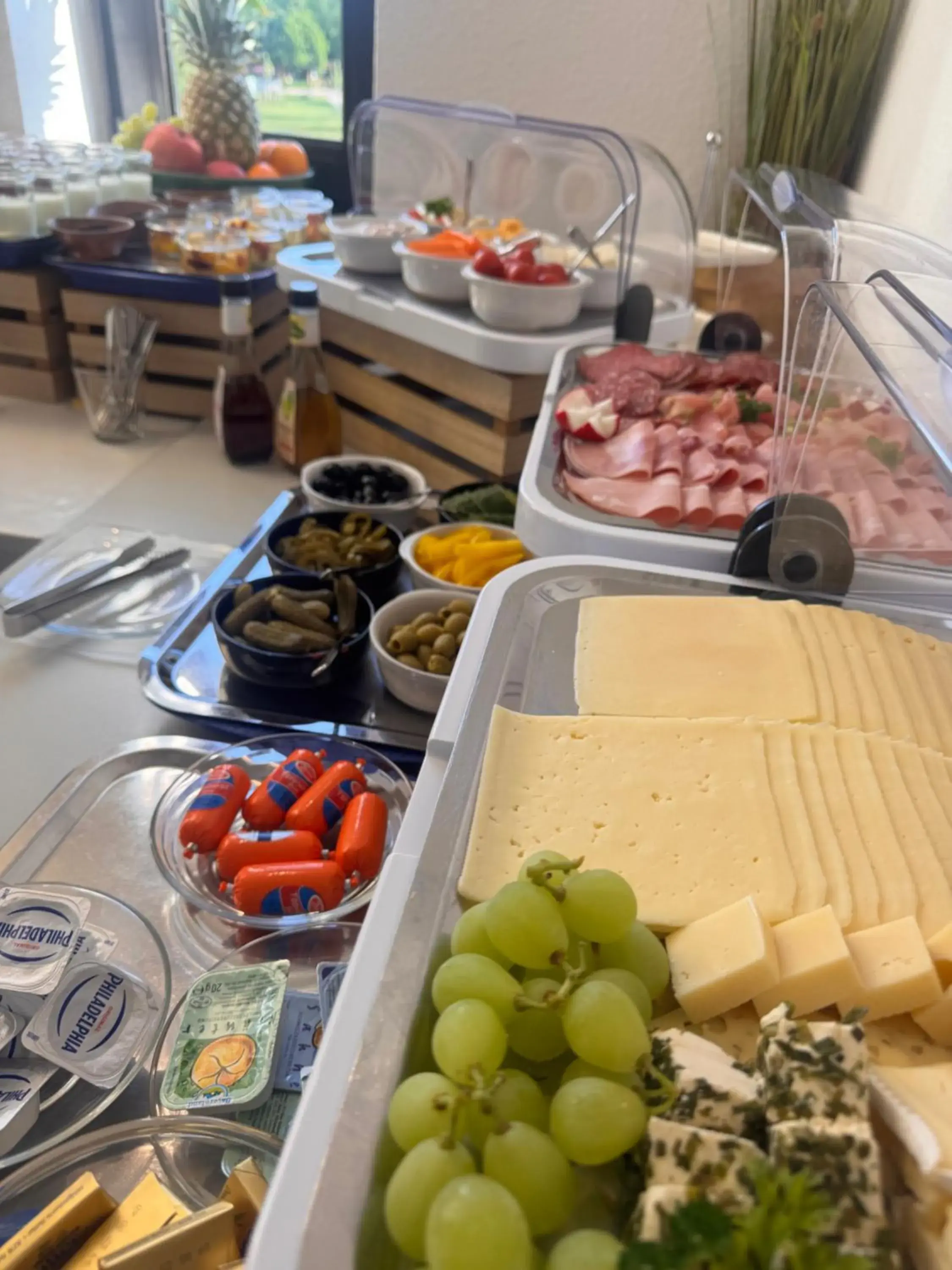 Buffet breakfast in Hotel Brückentor Buffet breakfast in Hotel Brückentor