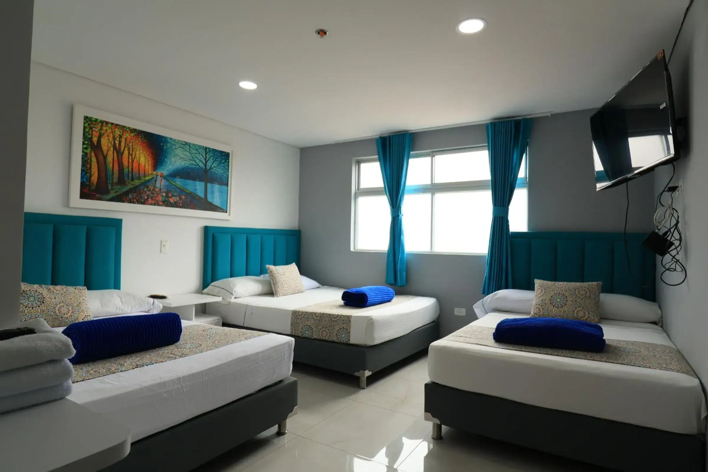 Standard Family Room in El Oscar Hotel Standard Family Room in El Oscar Hotel