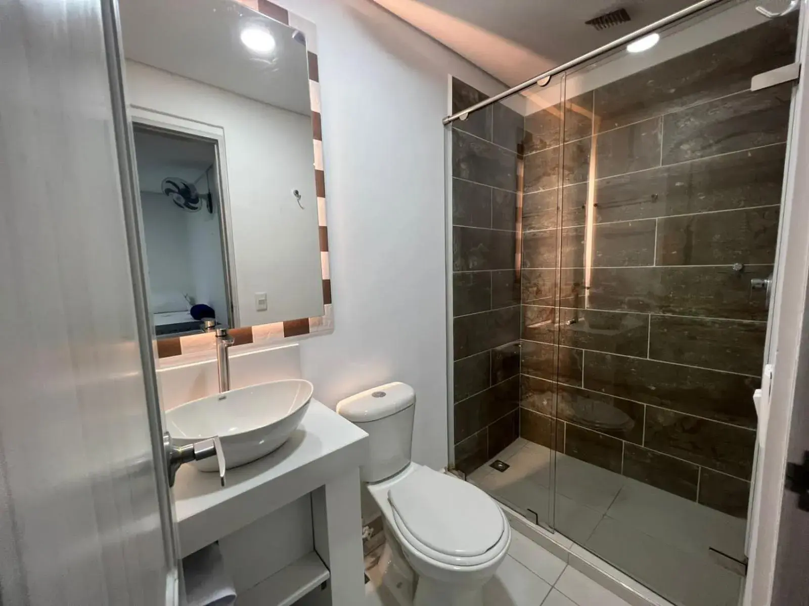 Double Room in El Oscar Hotel Double Room in El Oscar Hotel