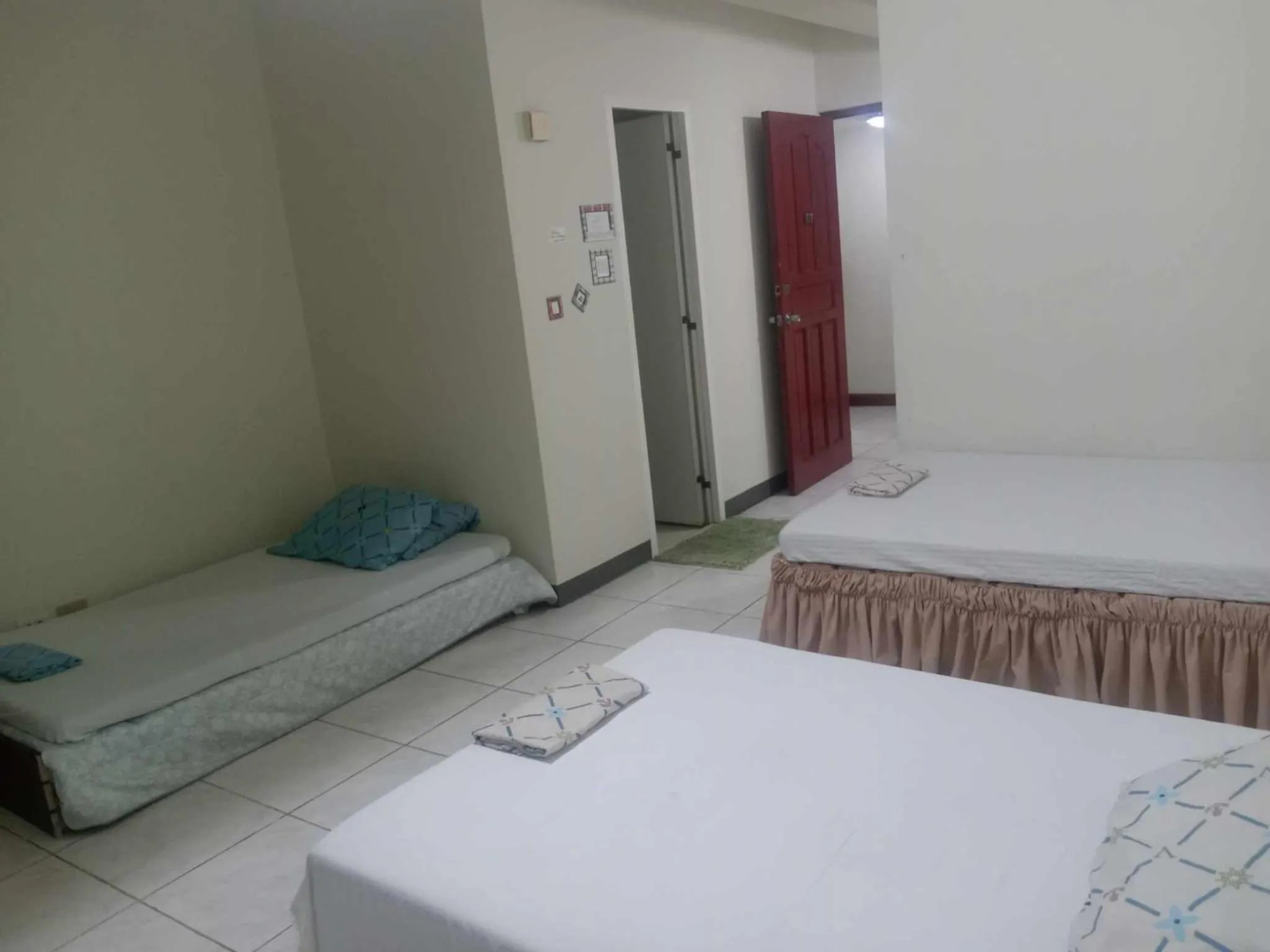 Bedroom, Bed in JY7 Room Rentals Cebu