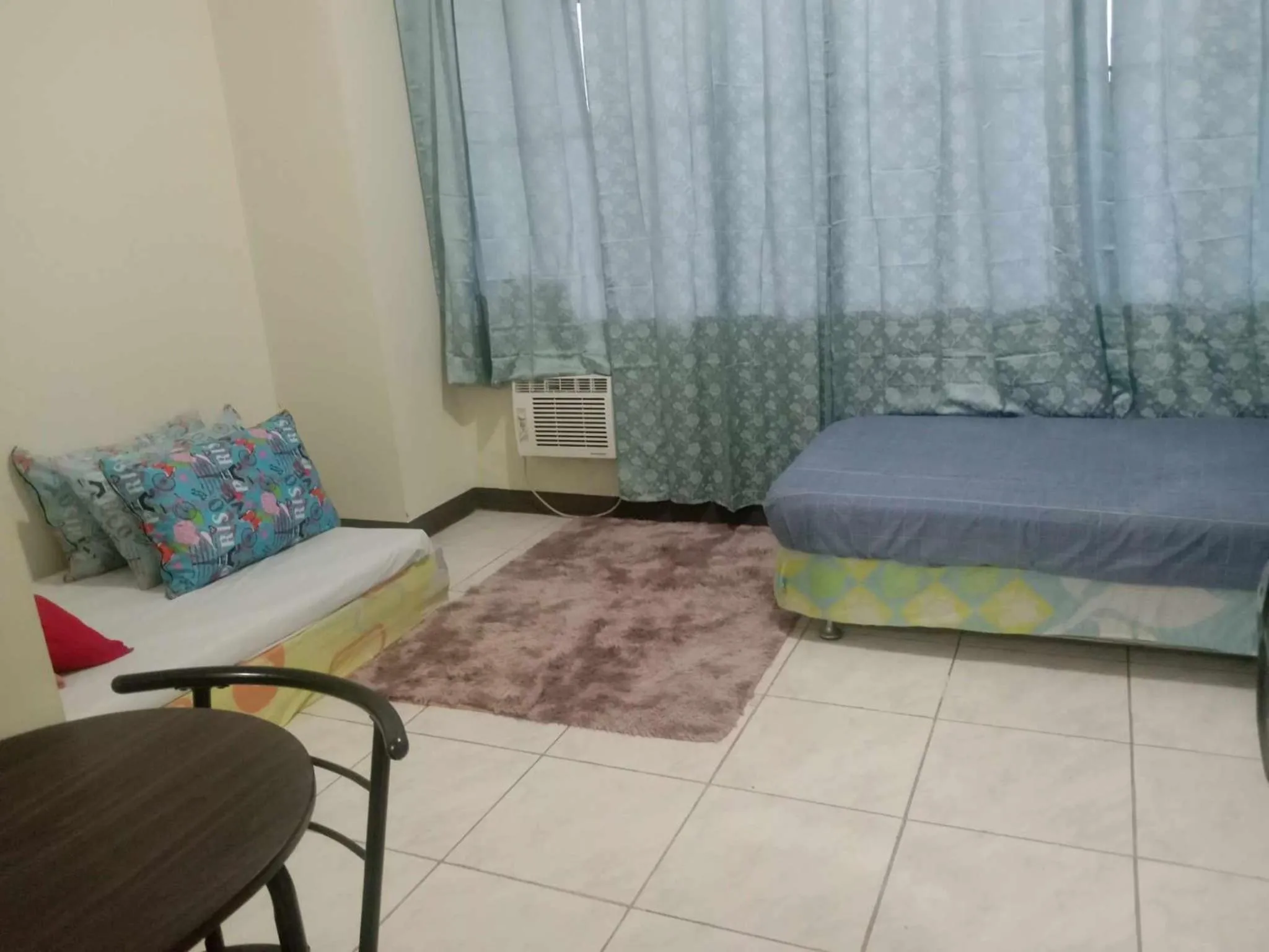 Photo of the whole room in JY7 Room Rentals Cebu