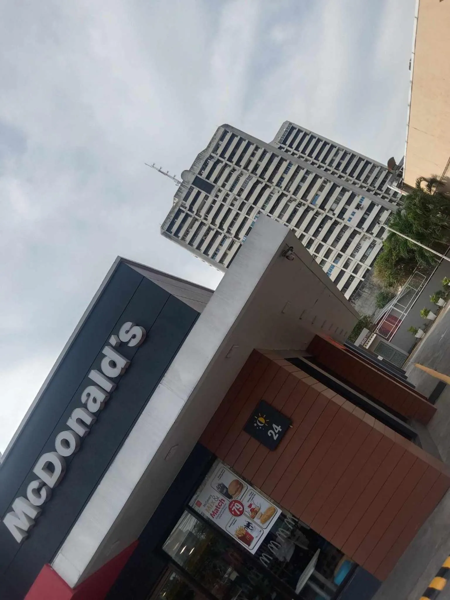 Street view in JY7 Room Rentals Cebu