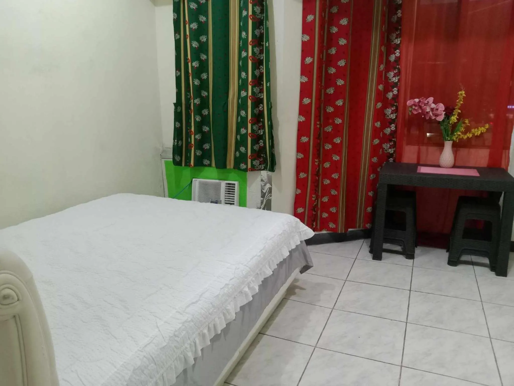 Bed in JY7 Room Rentals Cebu