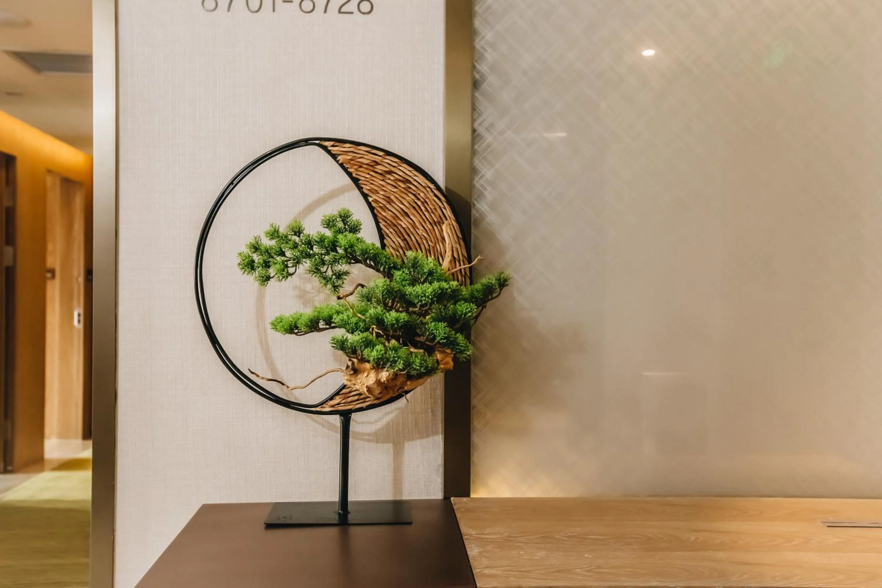 Decorative detail in Orienwit Hotel-Free Shuttle Bus fir Canton Fair