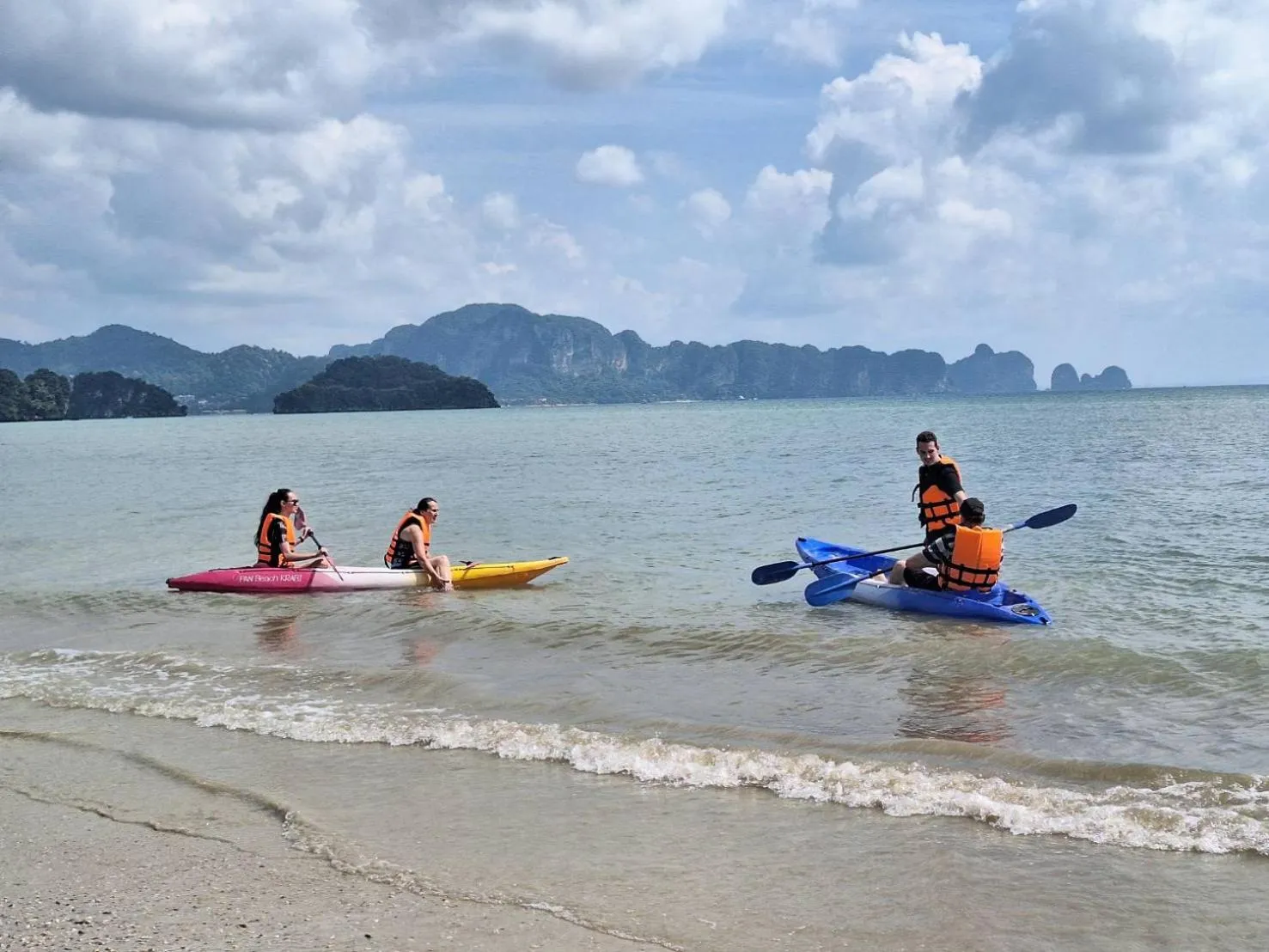 Day in PAN Beachfront Resort Krabi