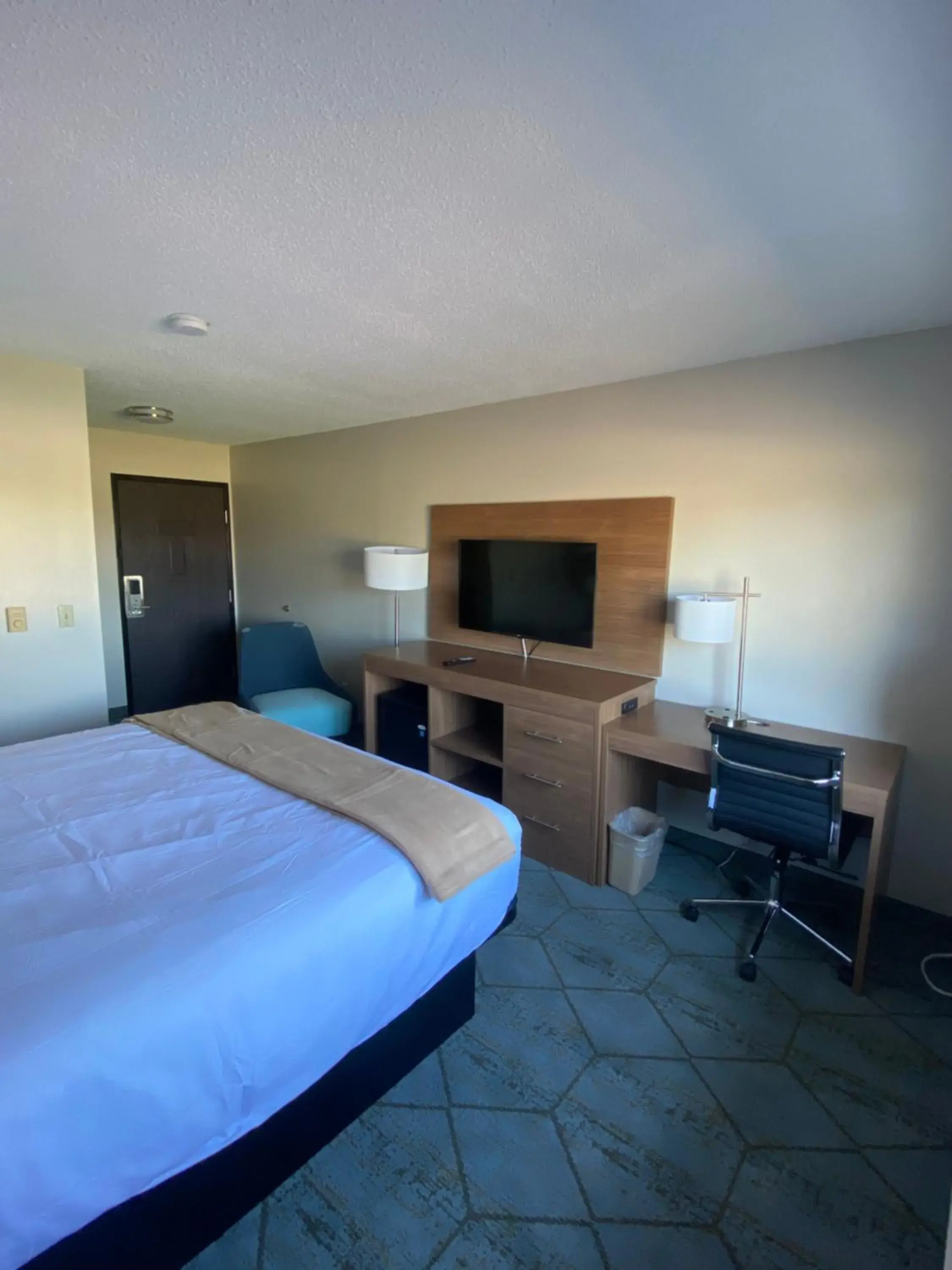 Standard Single Room - single occupancy in Super 8 by Wyndham Oshkosh Airport Standard Single Room - single occupancy in Super 8 by Wyndham Oshkosh Airport
