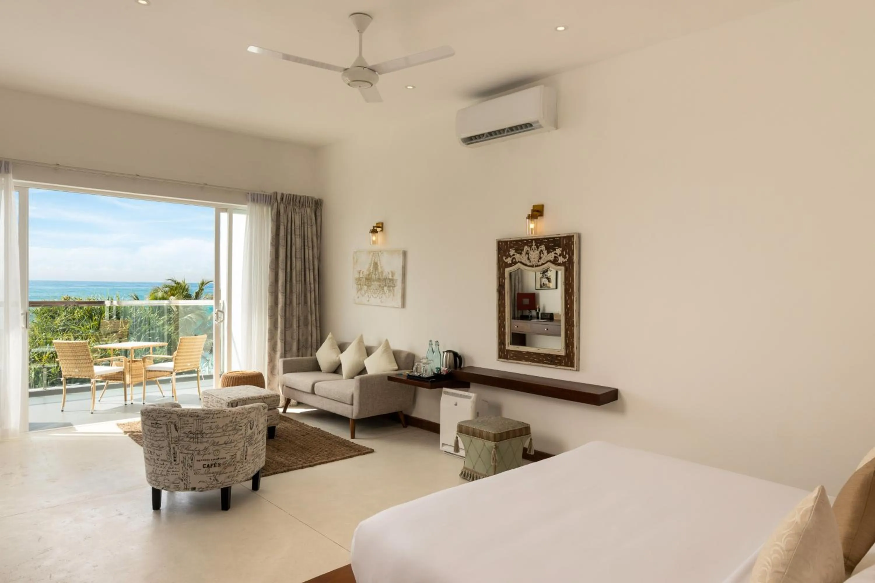 Photo of the whole room, Bed in Vis Ta Vie -Thema Collection