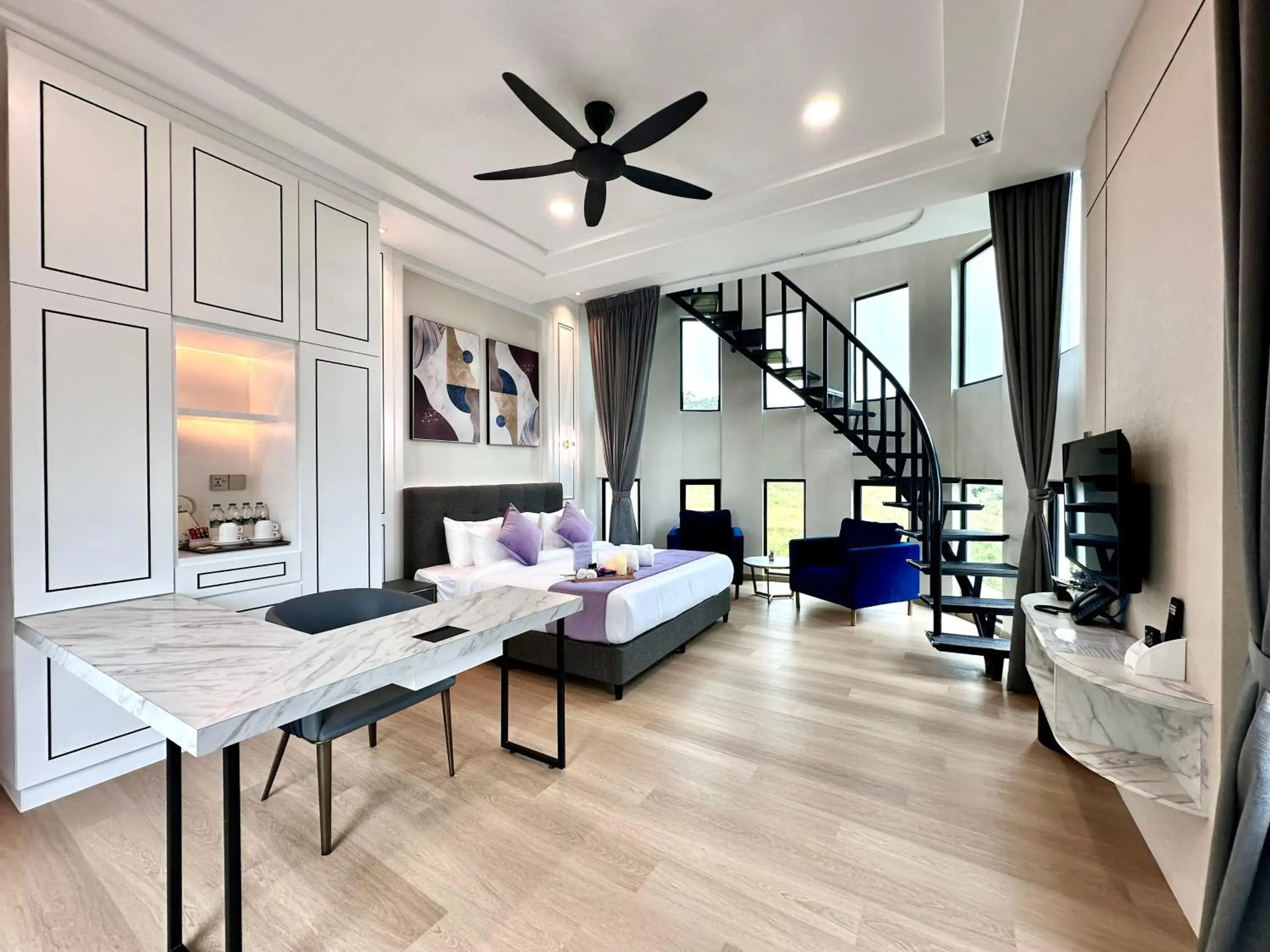 Bedroom in Cameron Lavender Mansion by PLAY Bedroom in Cameron Lavender Mansion by PLAY