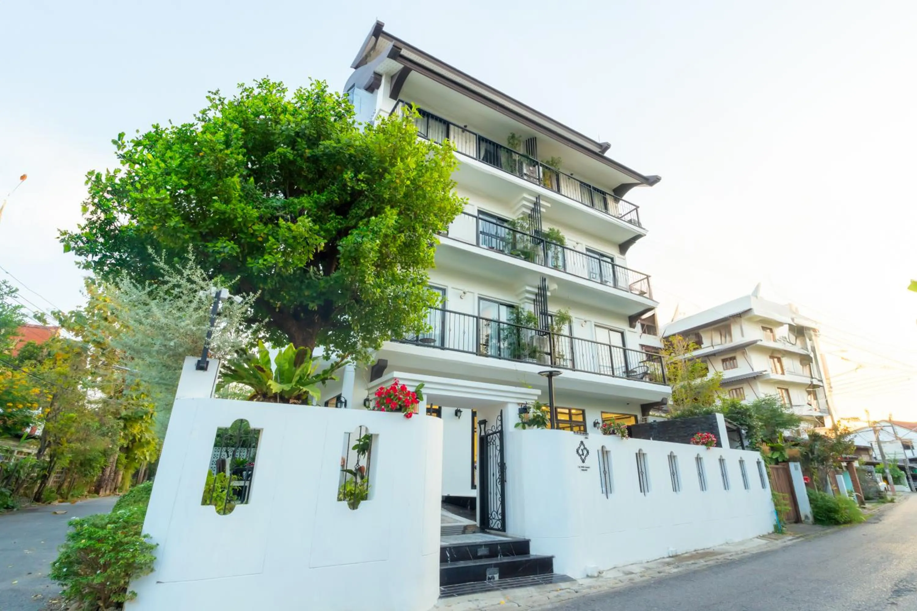 Property building in Le ville lanna Chiang Mai Gate Old Town Hotel