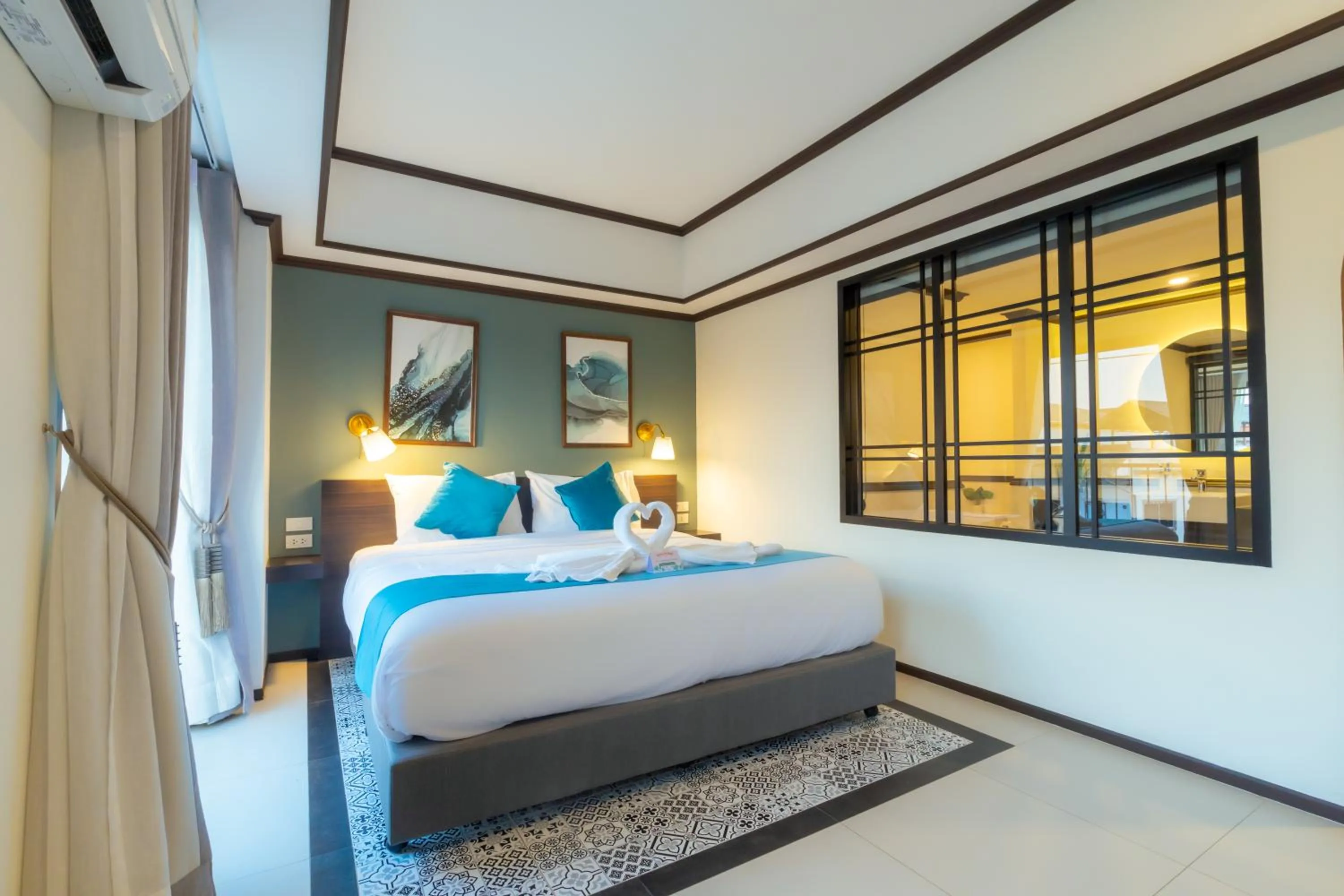 Photo of the whole room, Bed in Le ville lanna Chiang Mai Gate Old Town Hotel