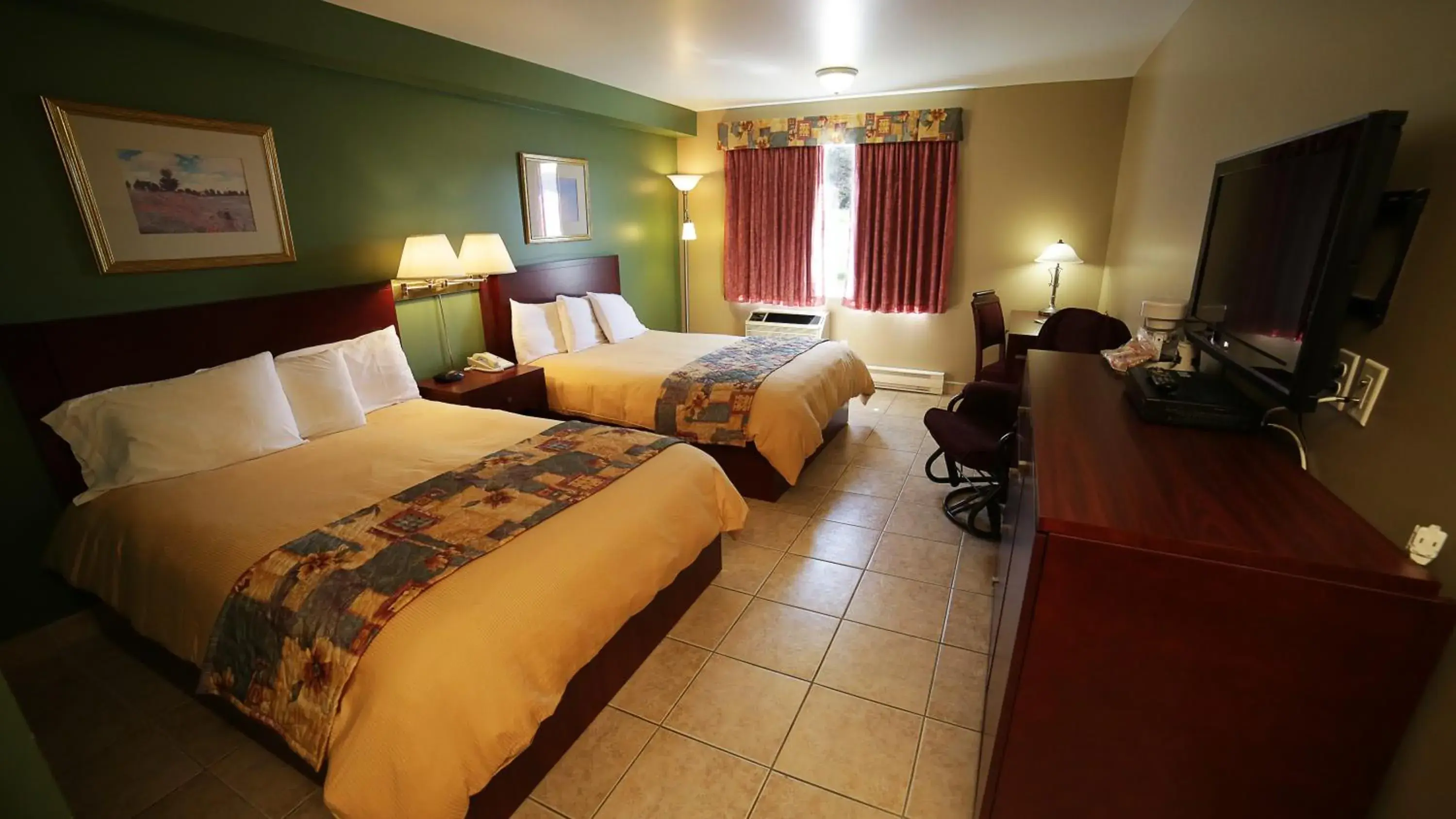 Double Room (Flexible Rate) in Motel Le Pocatois Double Room (Flexible Rate) in Motel Le Pocatois