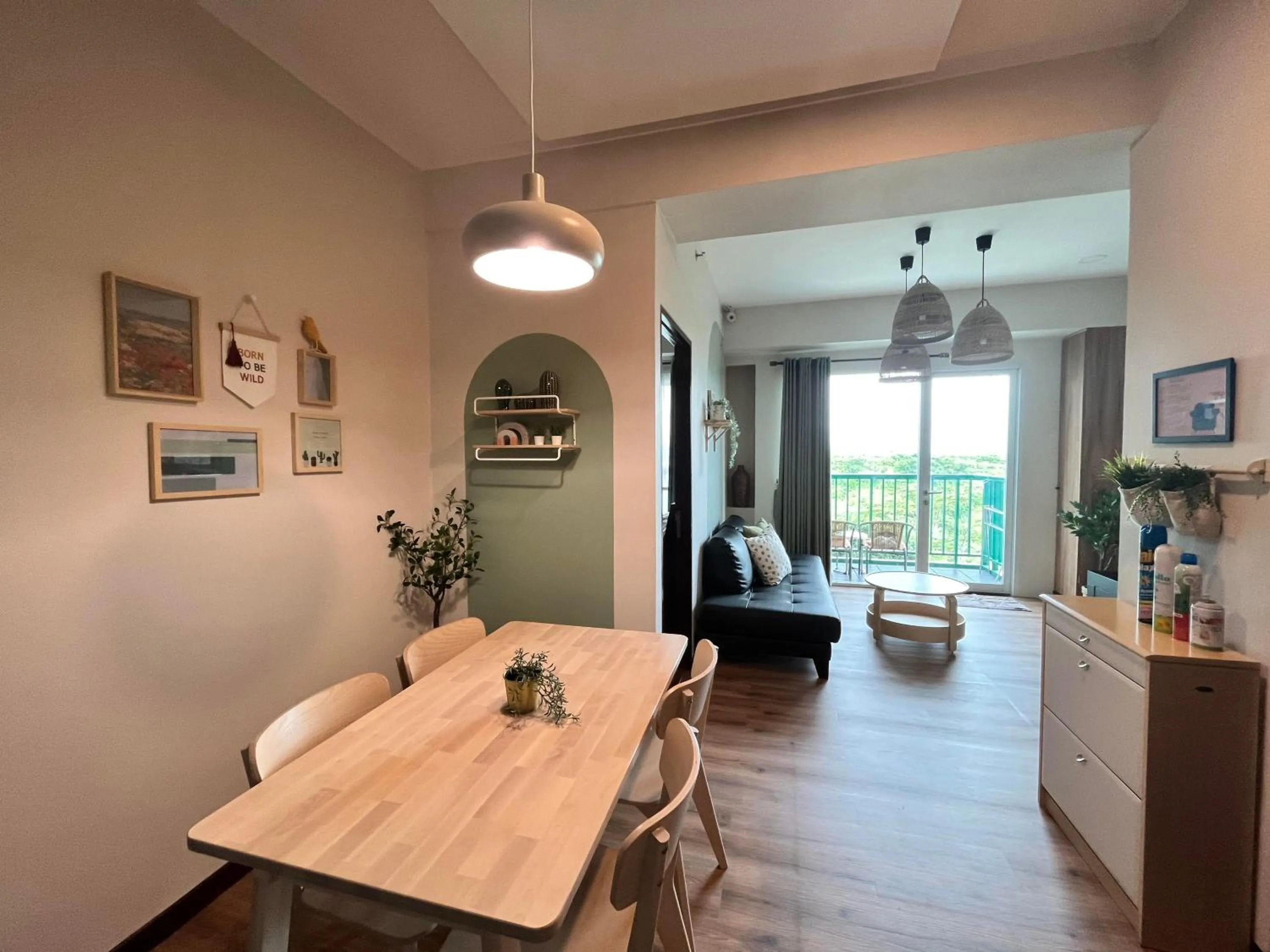 Cottonwood Apartment at Marbella Suites Dago