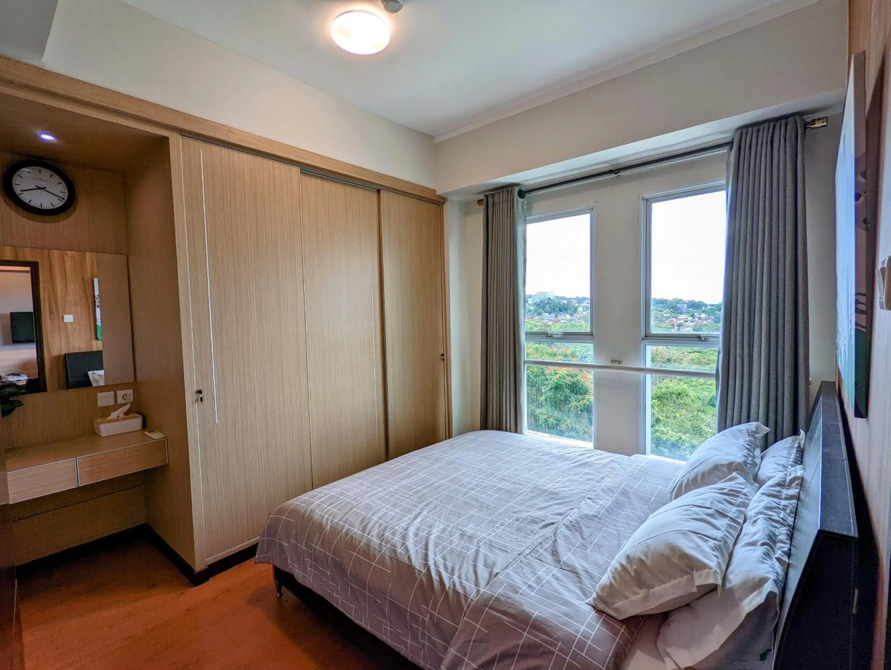 Cottonwood Apartment at Marbella Suites Dago