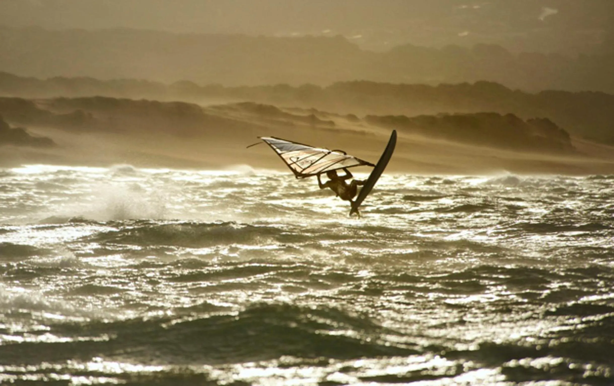 Windsurfing in Residenze L'Isola Surf House