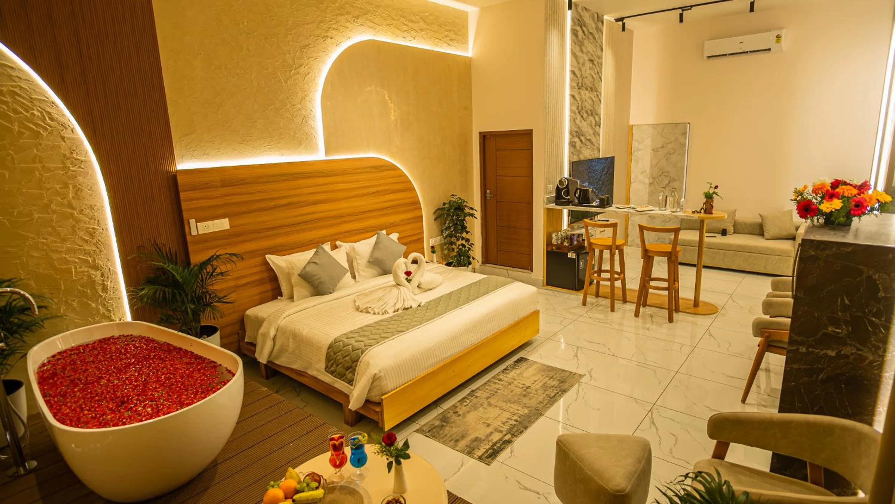 Bed in Eden Woods Resorts and Spa