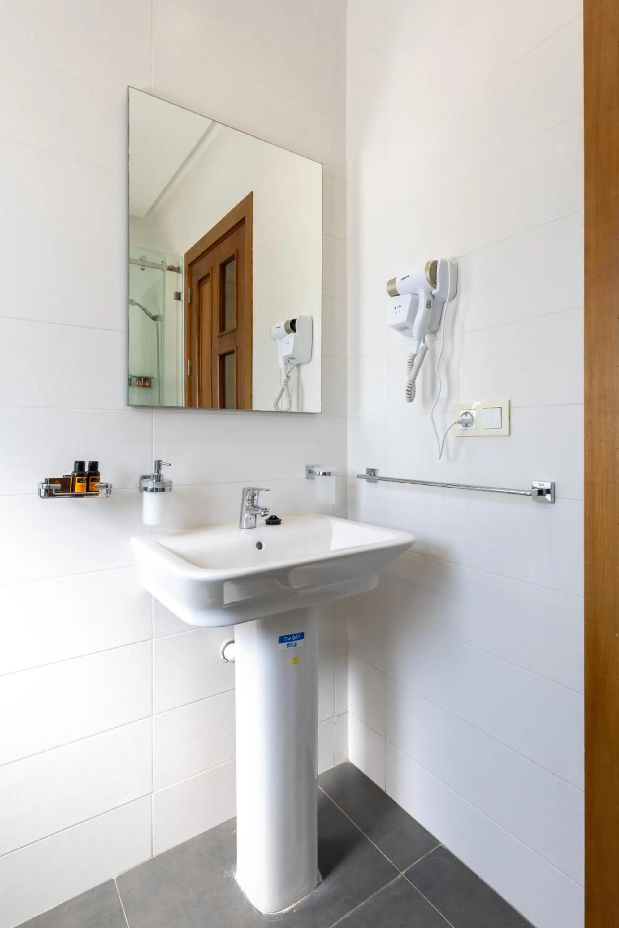 Bathroom in Atlantic Mnar