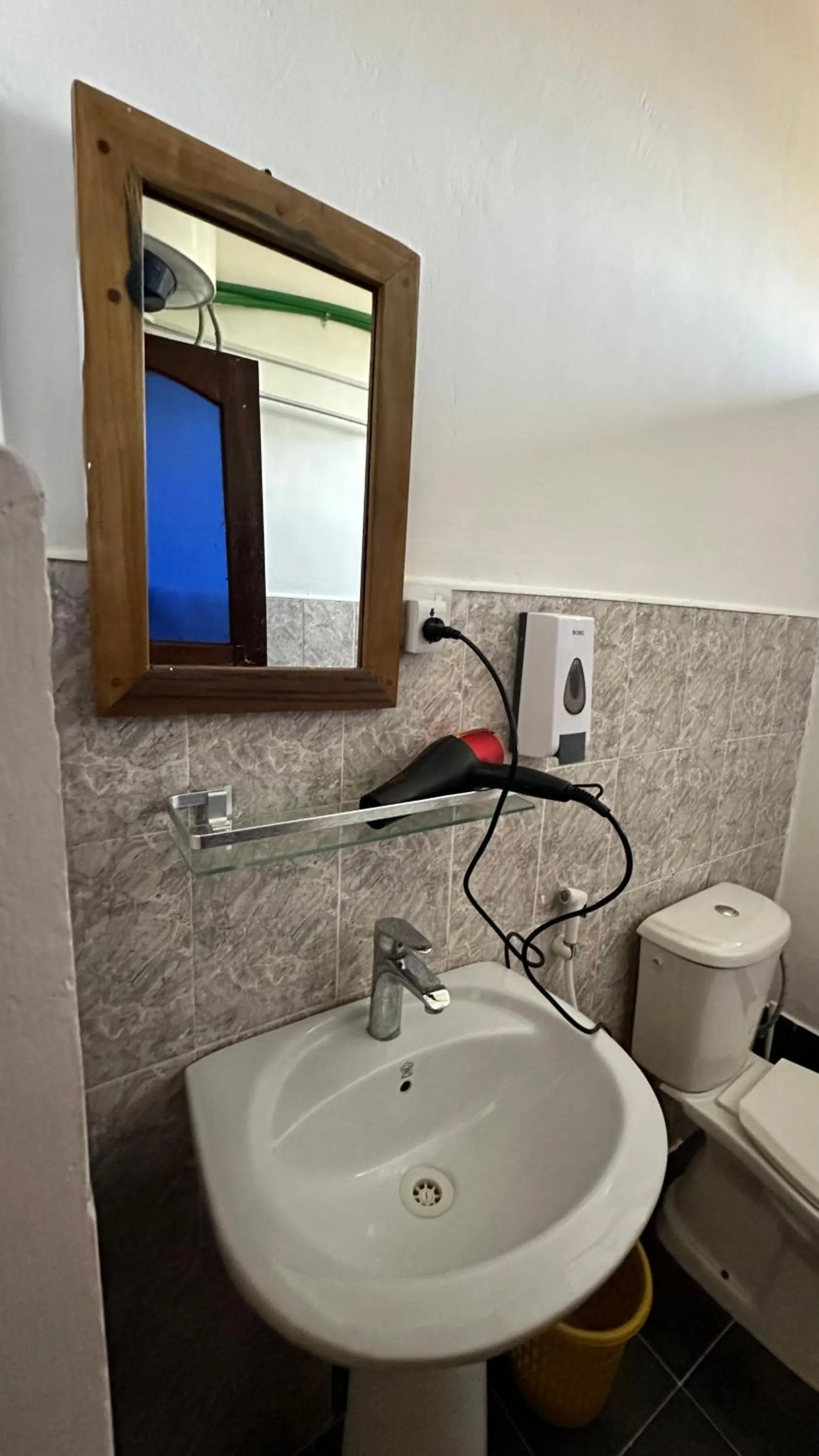 Toilet in Light of Zanzibar Hotel