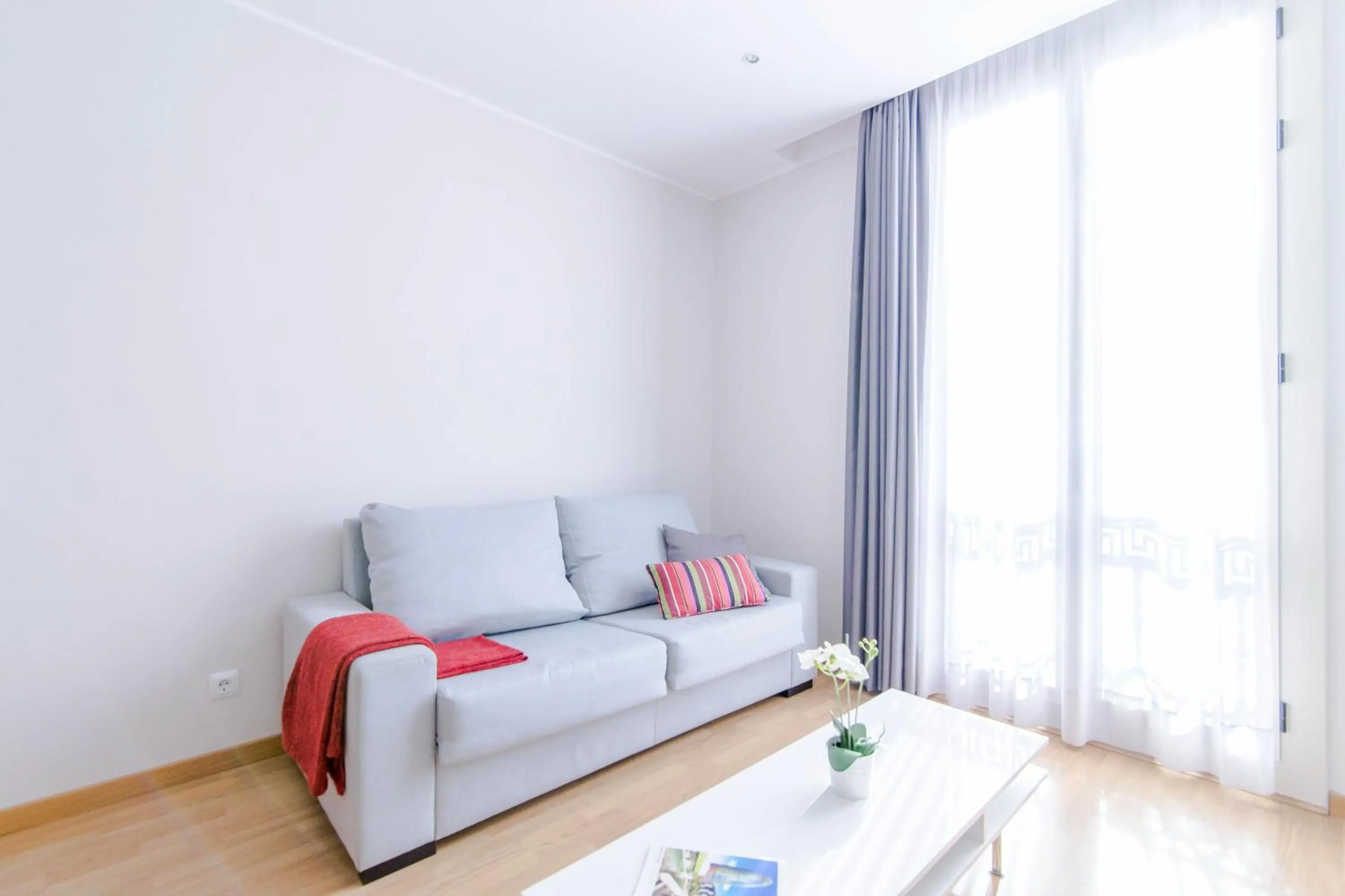 Day, Bed in Pelayo Deluxe Apartments