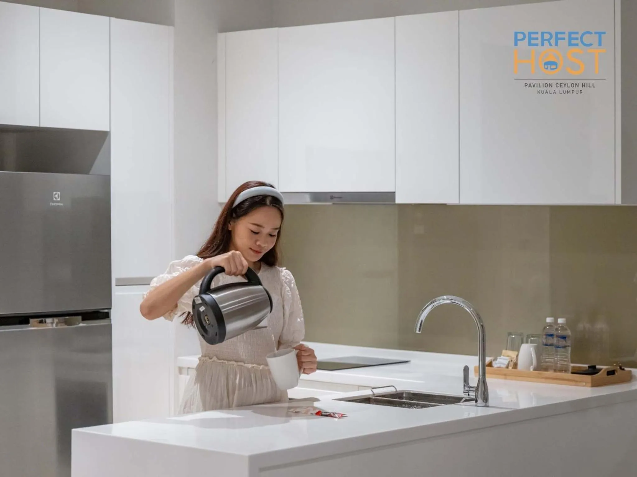 People in Pavilion Ceylon Hill Suites, Bukit Bintang by Perfect Host