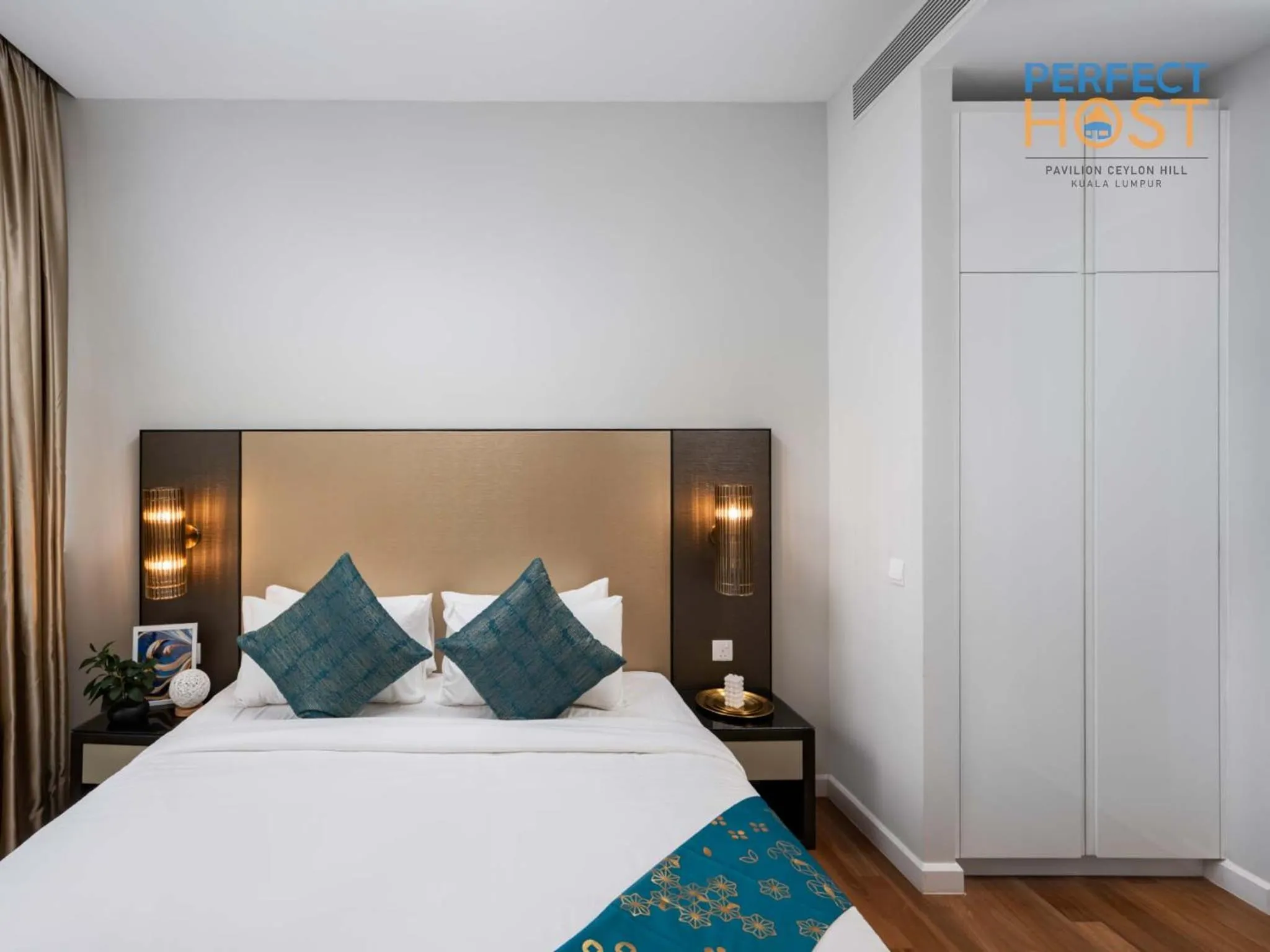 Bed in Pavilion Ceylon Hill Suites, Bukit Bintang by Perfect Host