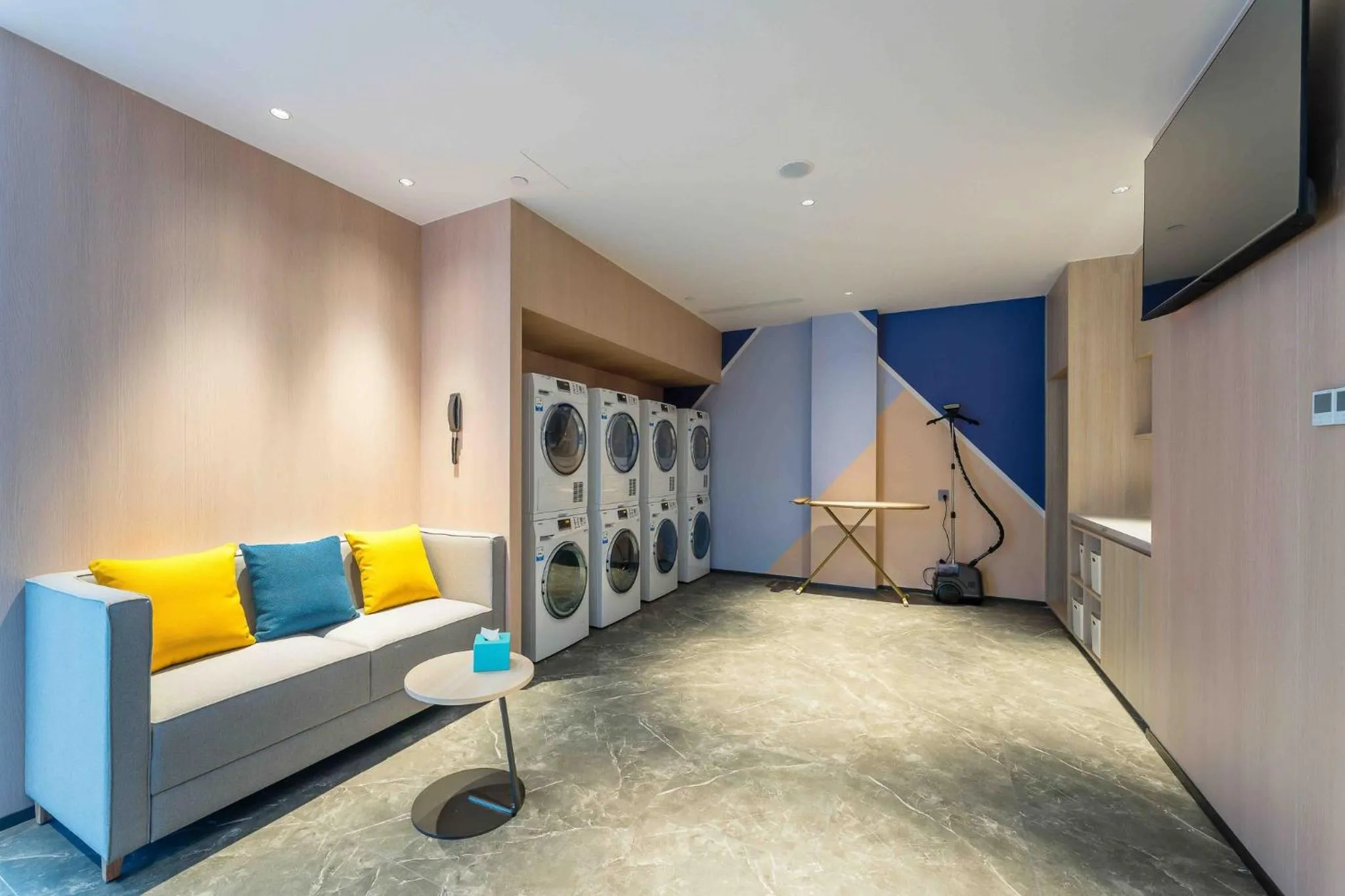 Other, Bed in Holiday Inn Express Hangzhou Airport by IHG