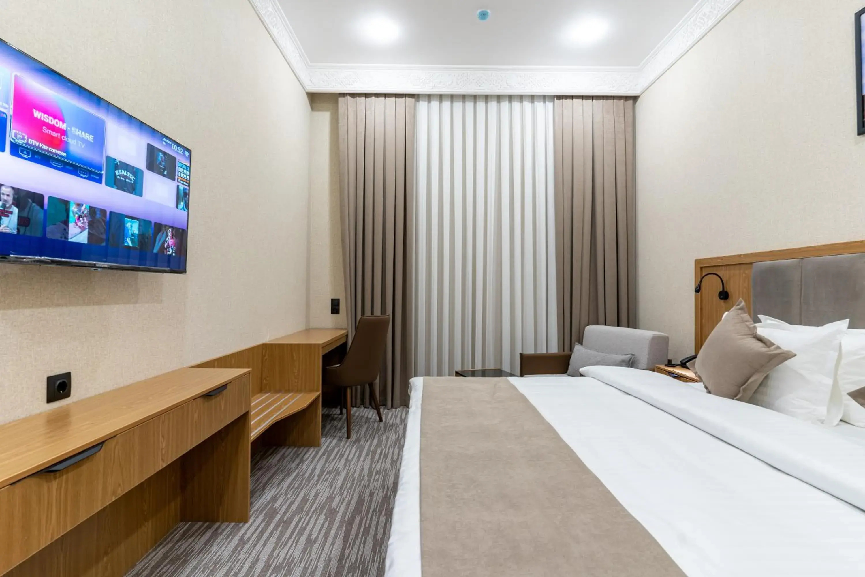 Deluxe Double Room with Balcony in MIRZO HOTEL Deluxe Double Room with Balcony in MIRZO HOTEL