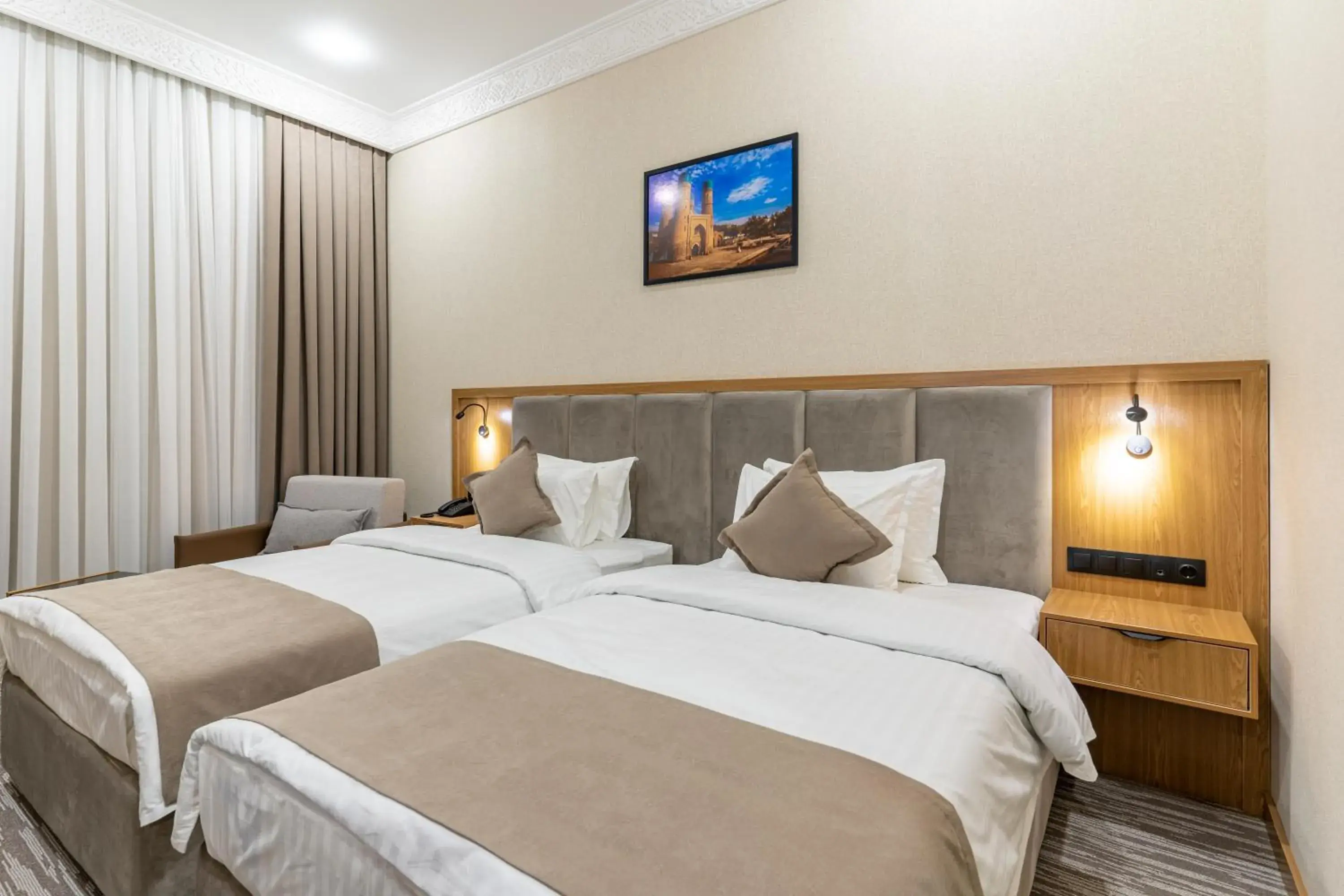 Deluxe Double or Twin Room - single occupancy in MIRZO HOTEL Deluxe Double or Twin Room - single occupancy in MIRZO HOTEL