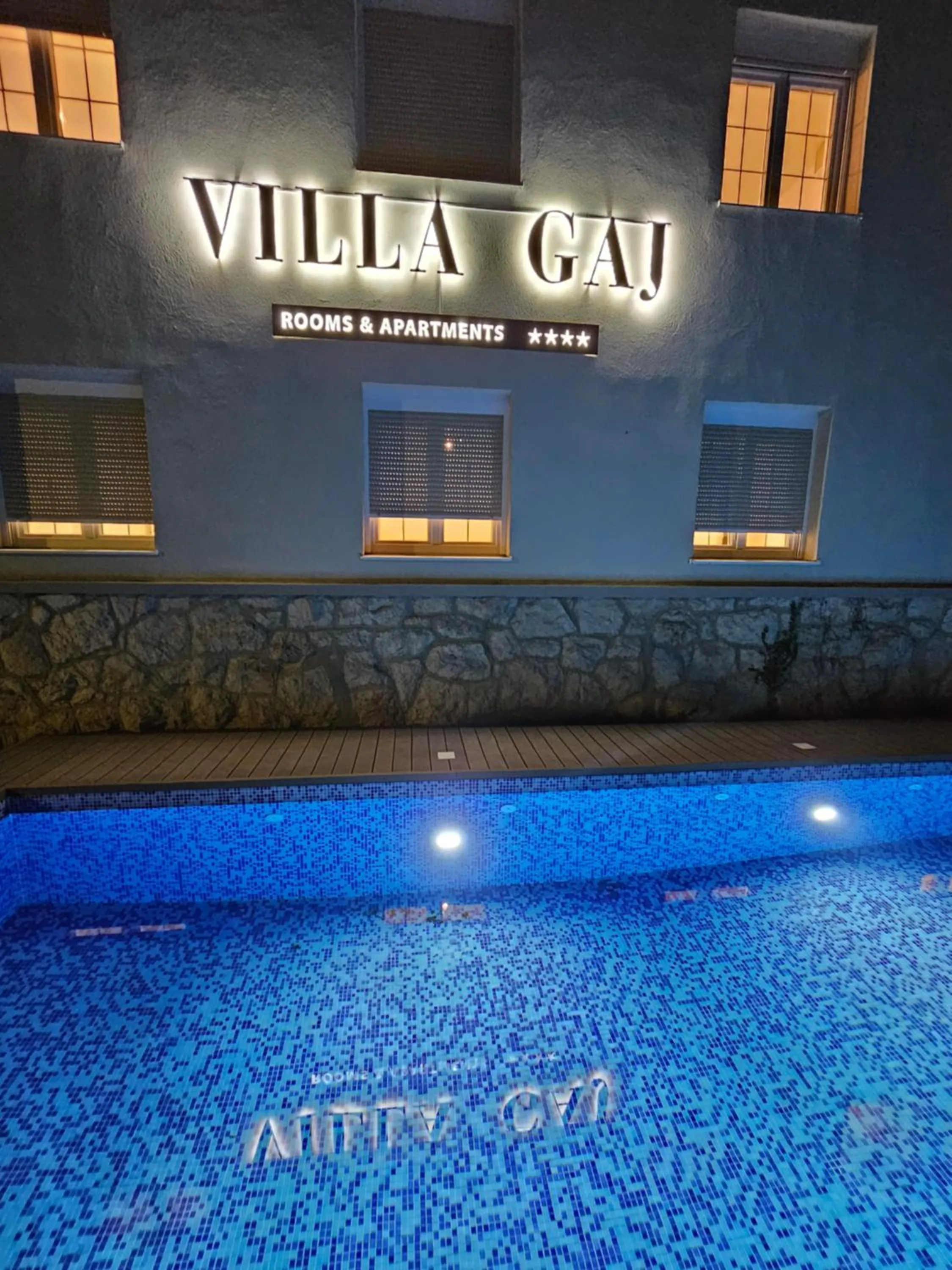 Swimming pool in Villa GAJ