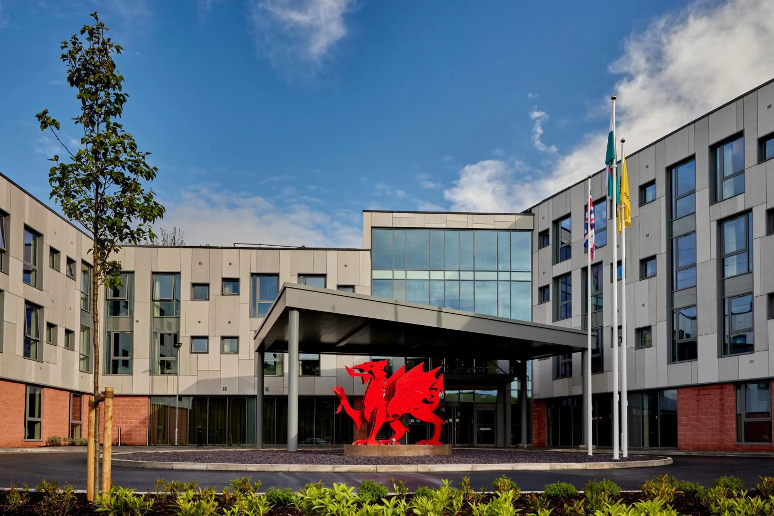 Property building in Tŷ Newport