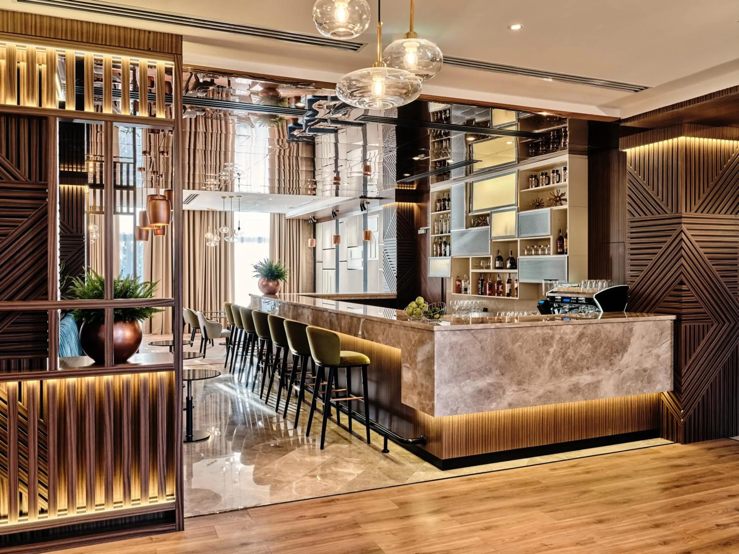 Lounge or bar in Crowne Plaza Tashkent, an IHG Hotel Lounge or bar in Crowne Plaza Tashkent, an IHG Hotel