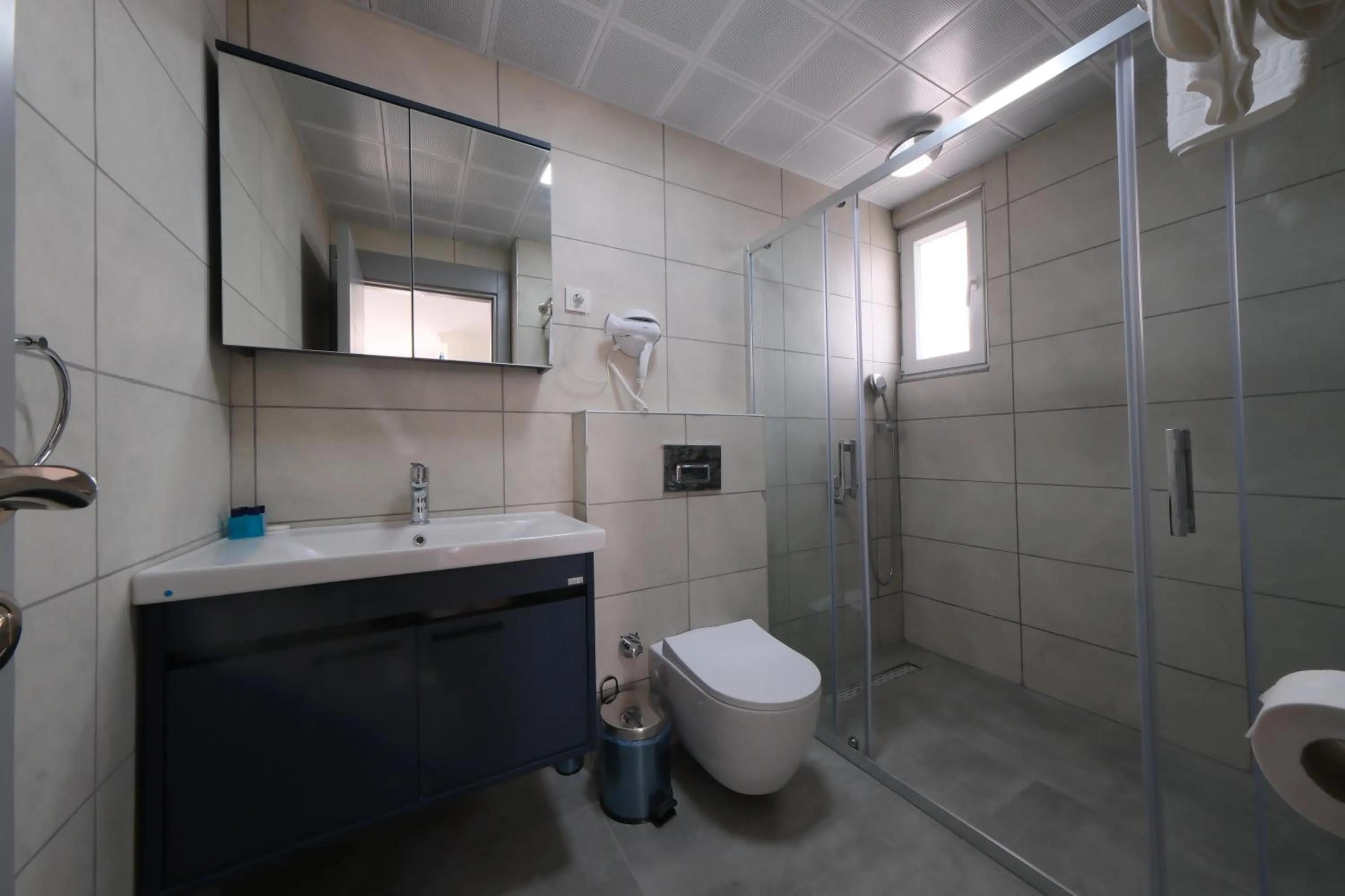 Shower in Premier Inn City Antalya