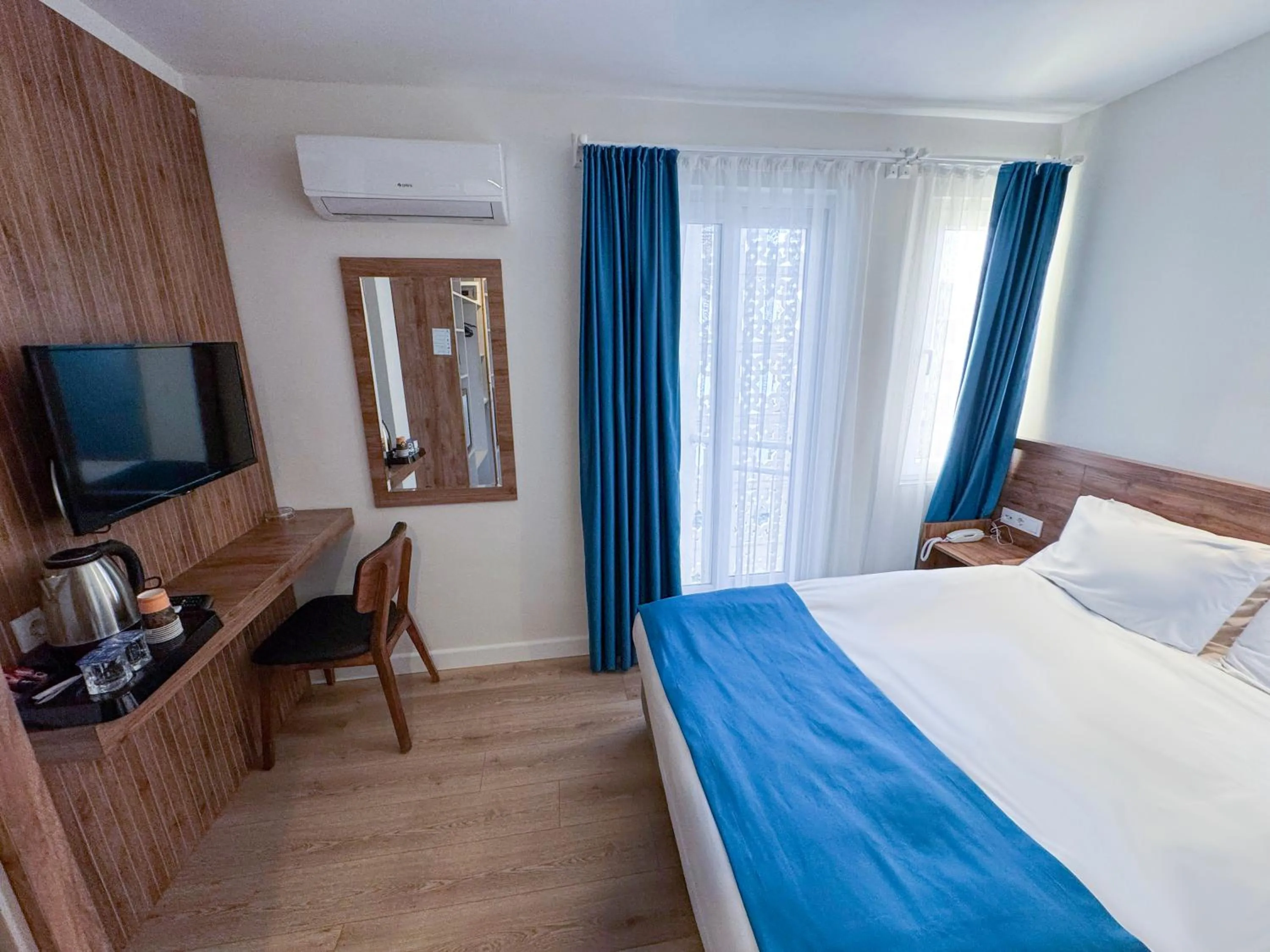 Bed in Premier Inn City Antalya