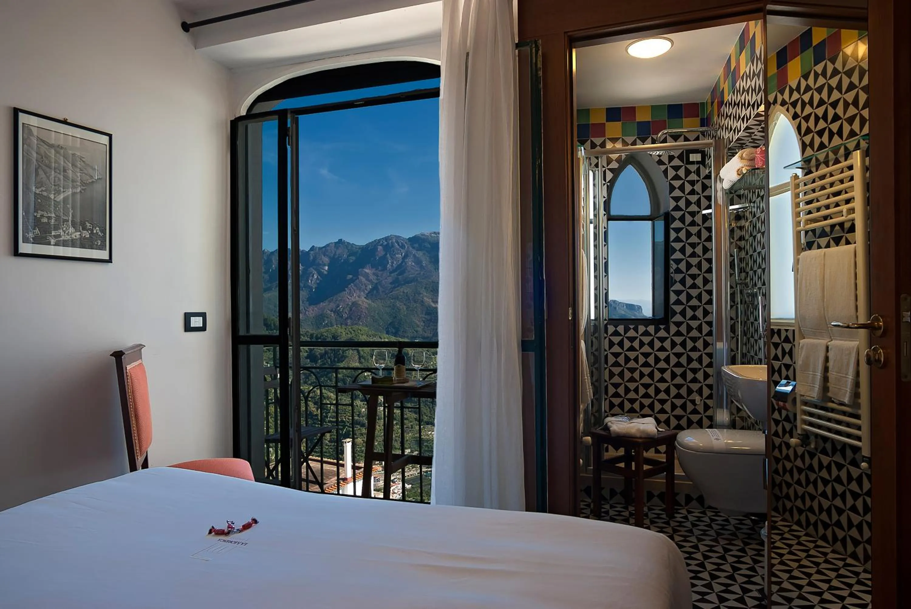 Photo of the whole room, Bed in La Moresca