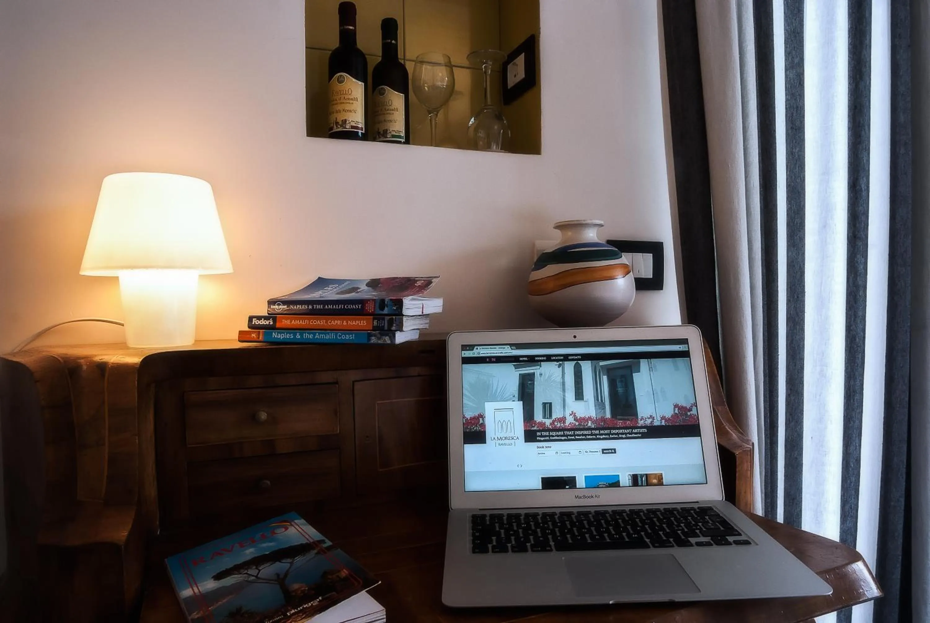 Decorative detail in La Moresca