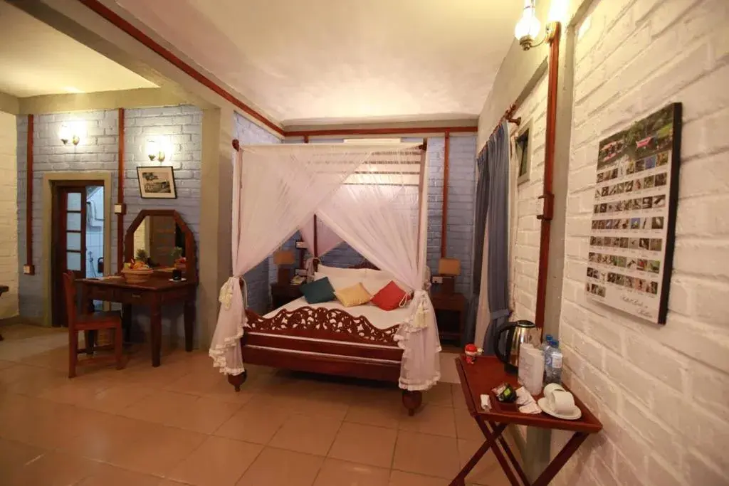 Deluxe Double Room with Balcony in Lake Serenity Resort & Spa Deluxe Double Room with Balcony in Lake Serenity Resort & Spa