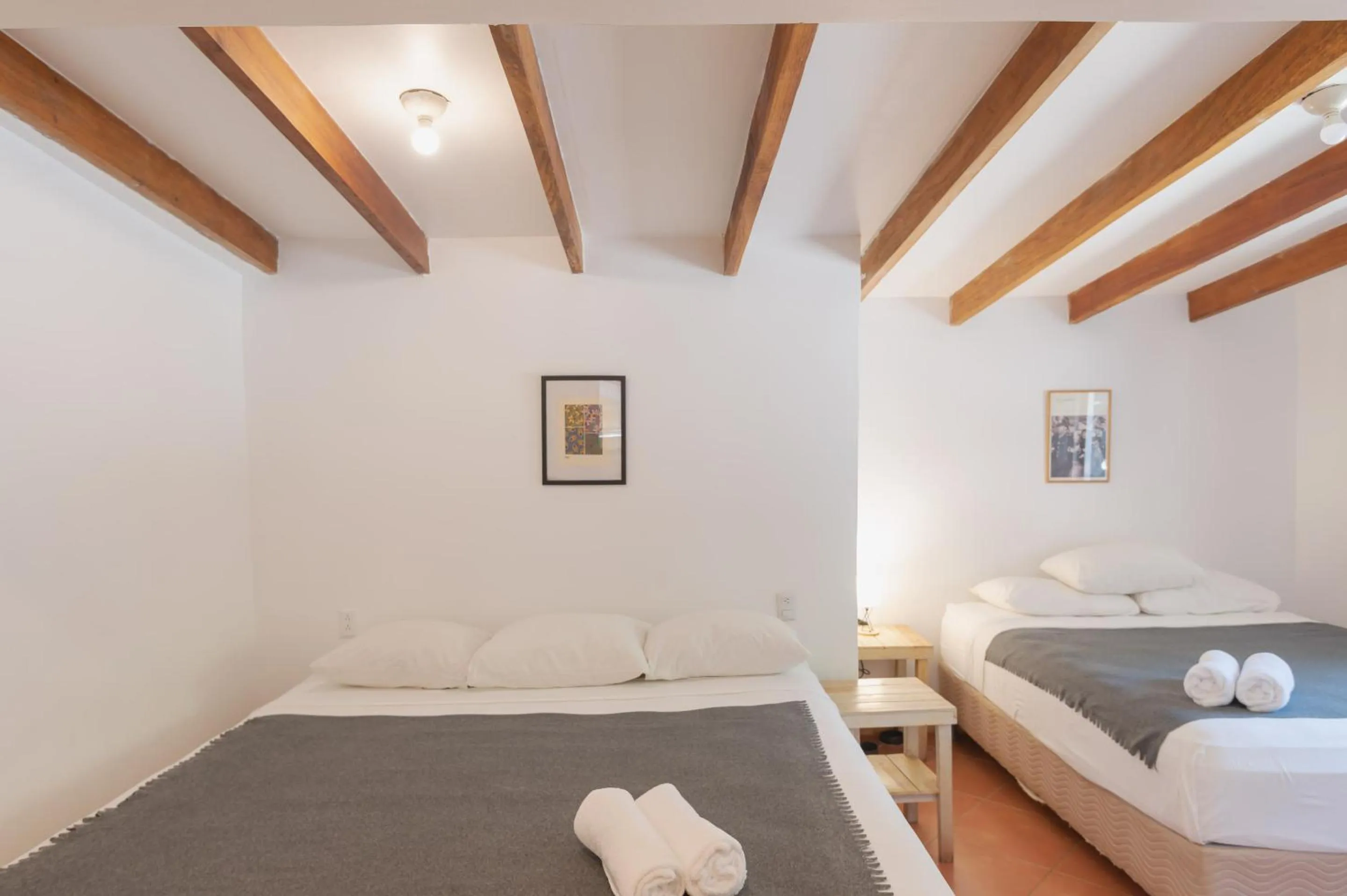 Bedroom, Bed in Maoritsio Garden Studios