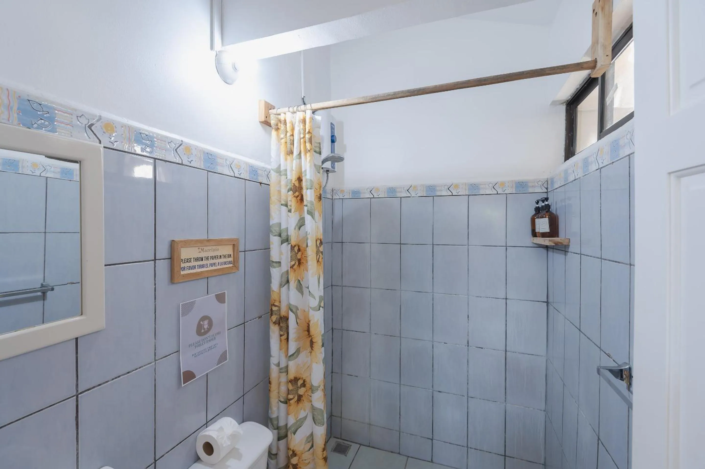 Bathroom in Maoritsio Garden Studios