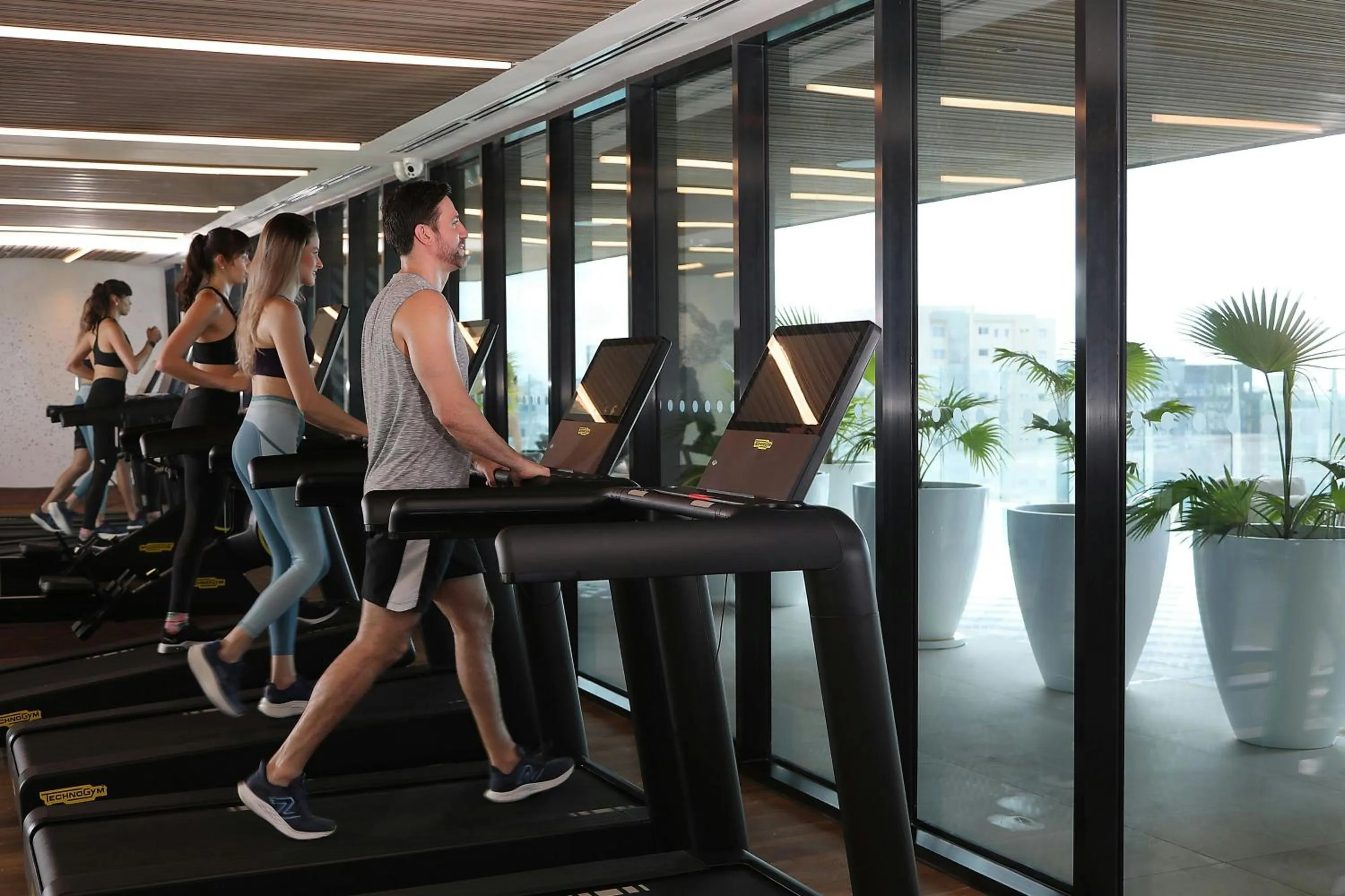 Fitness centre/facilities in Courtyard by Marriott Santo Domingo Piantini