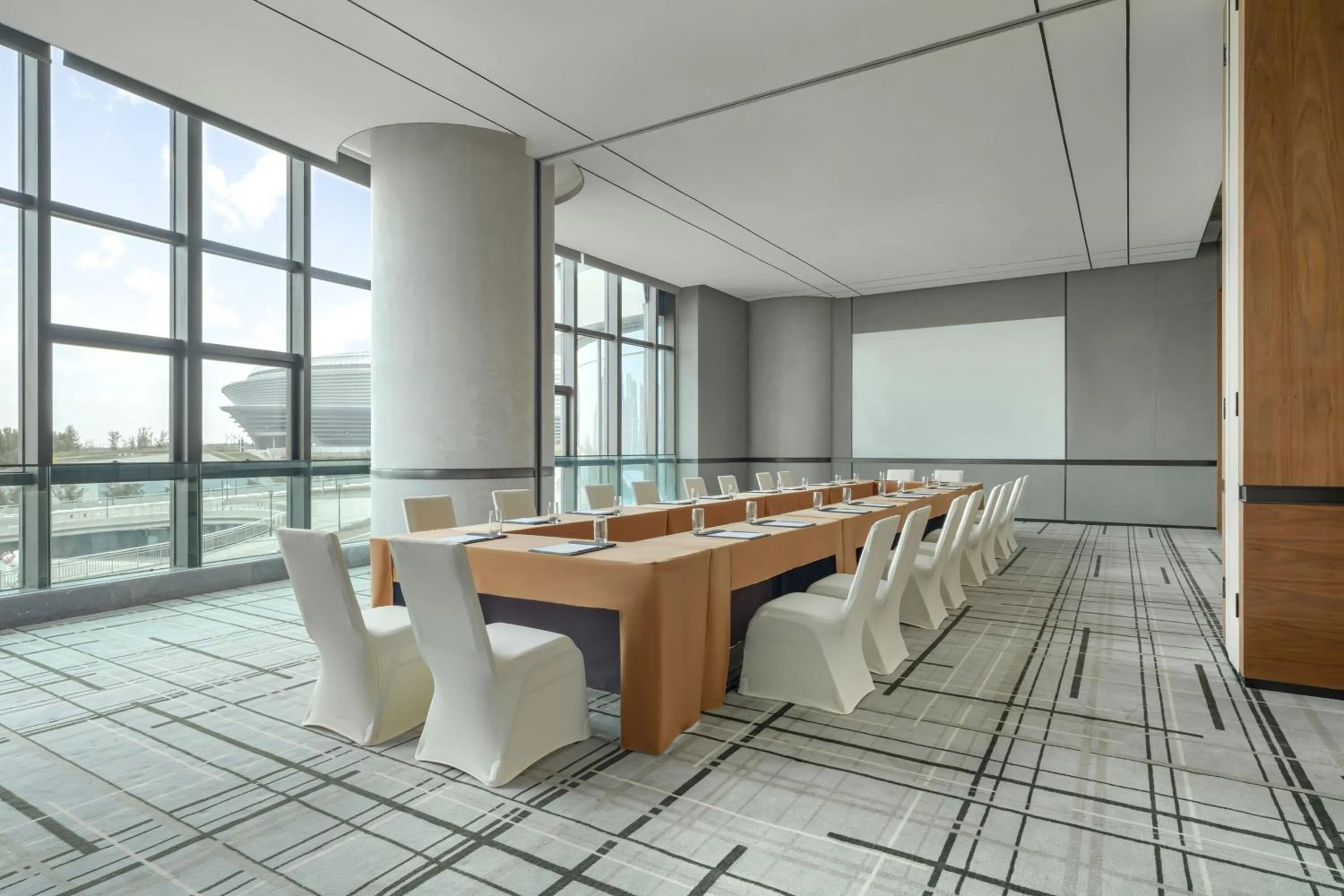 Meeting/conference room in Four Points by Sheraton Urumqi