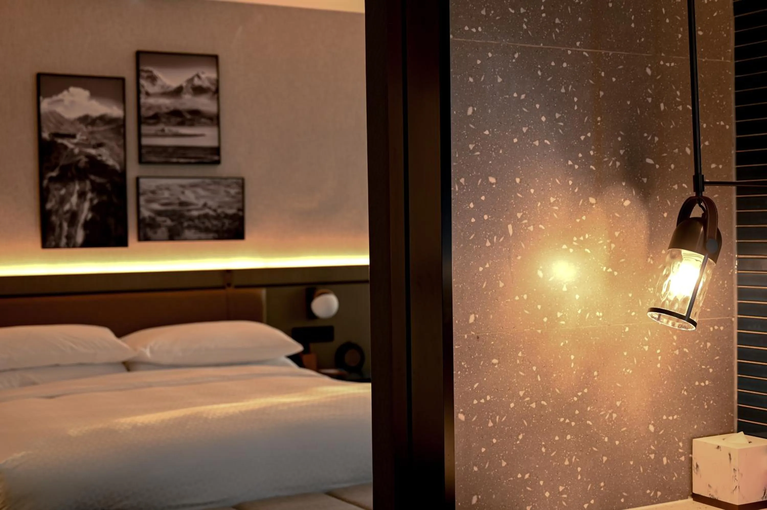 Bedroom, Bed in Four Points by Sheraton Urumqi