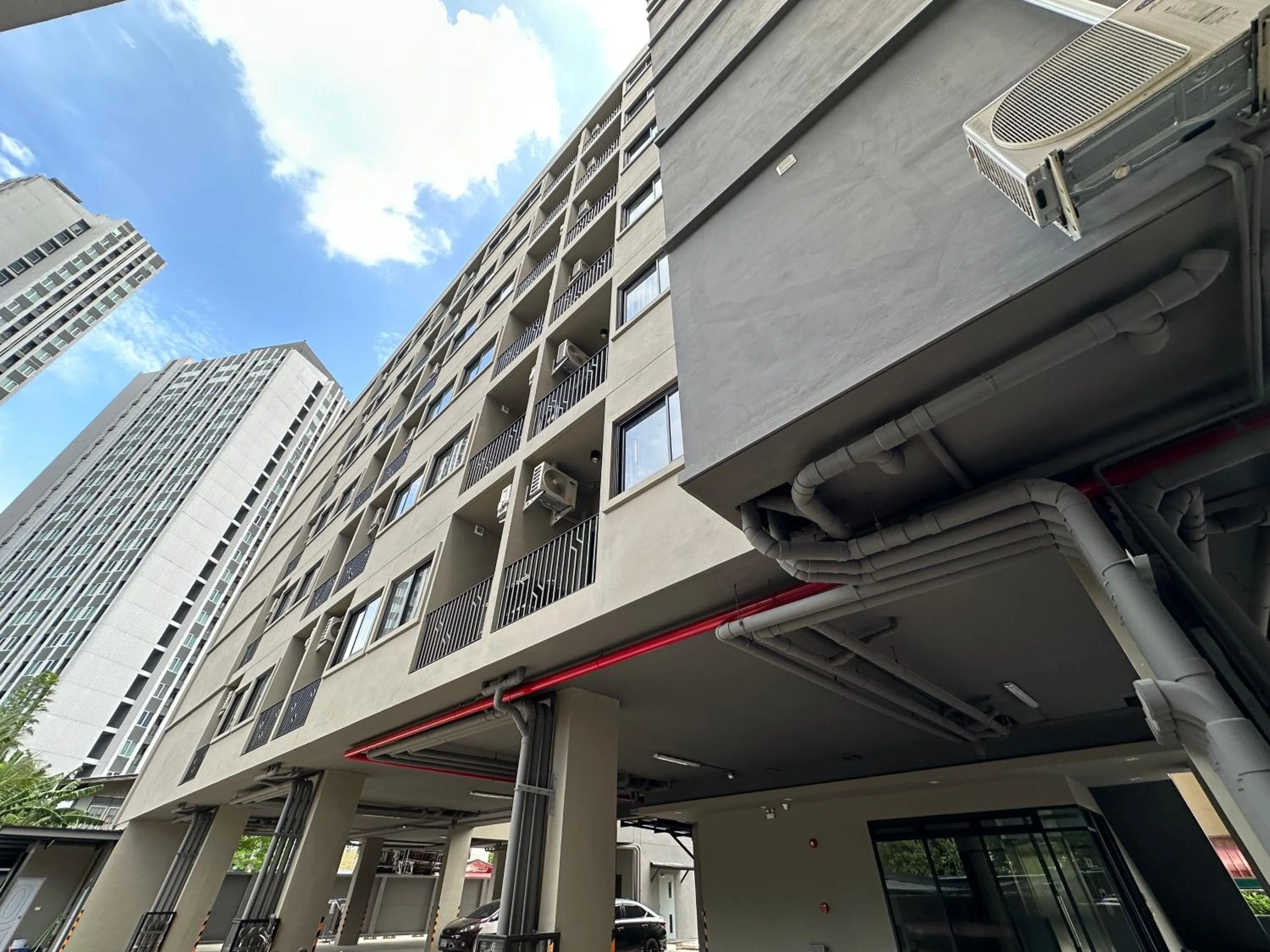 Property building in D Night Suite Hotel