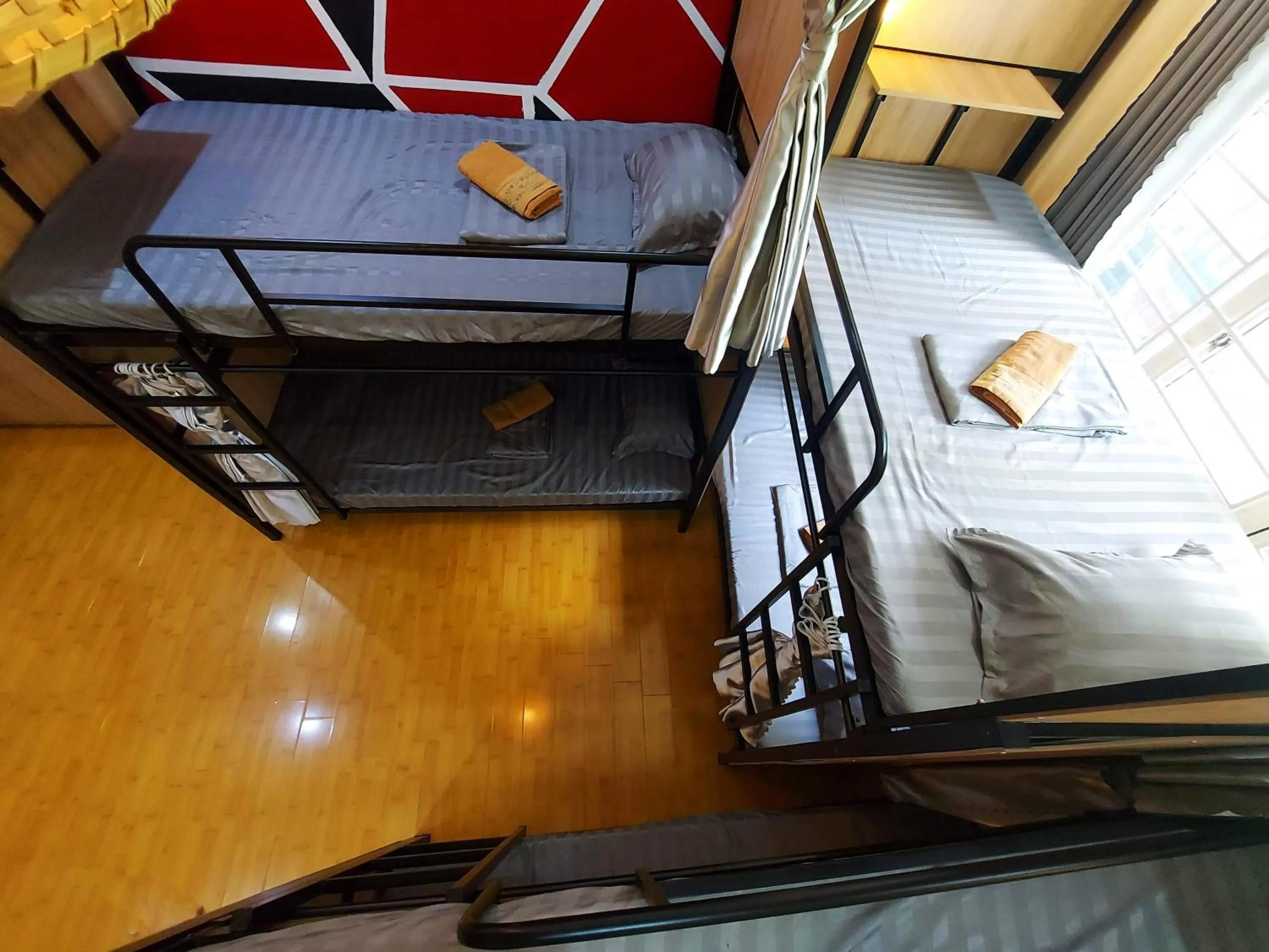 Bed in Northern Hostel - Bui Vien Walking Street