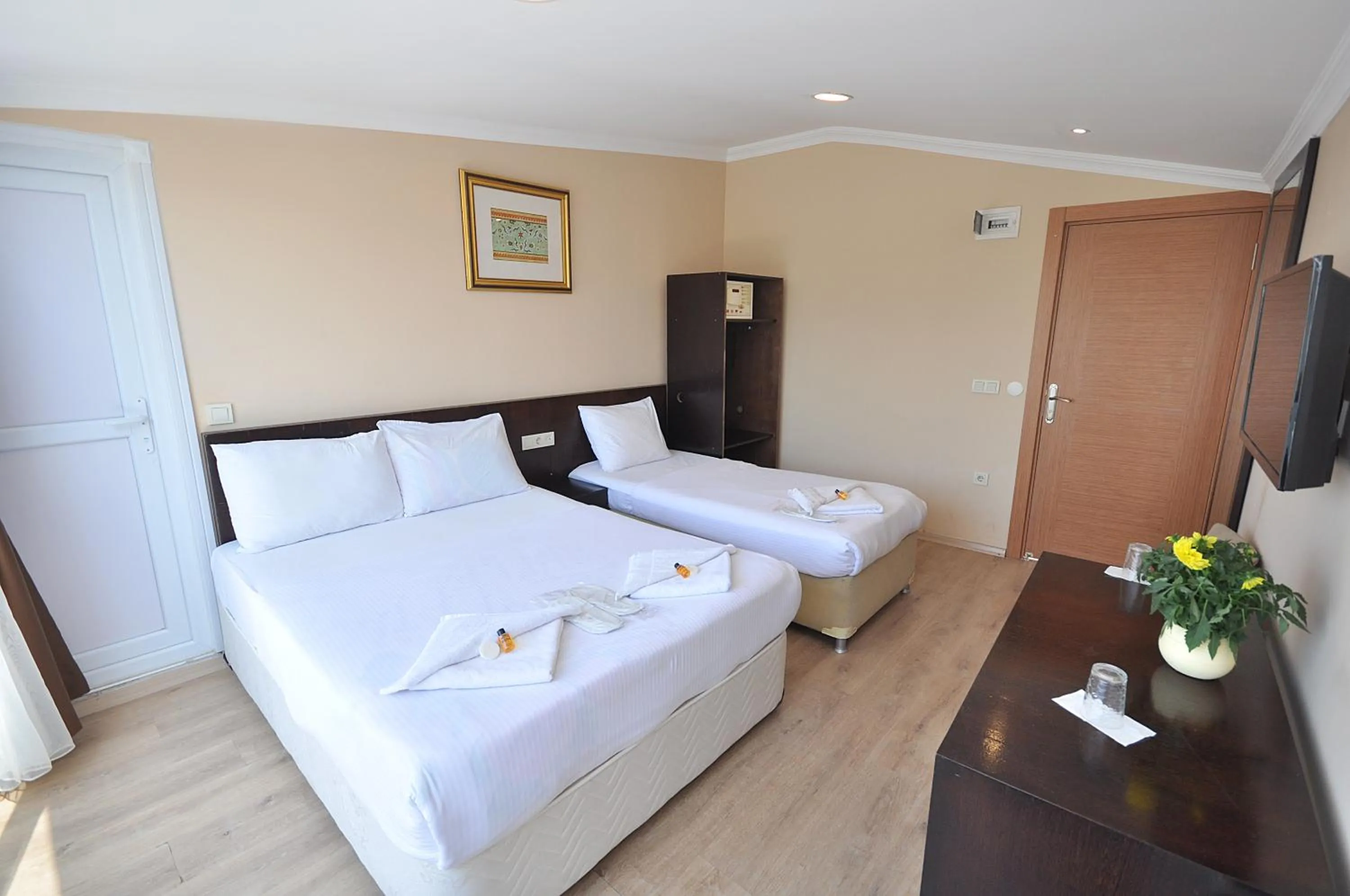 Photo of the whole room, Bed in Hotel Baykal