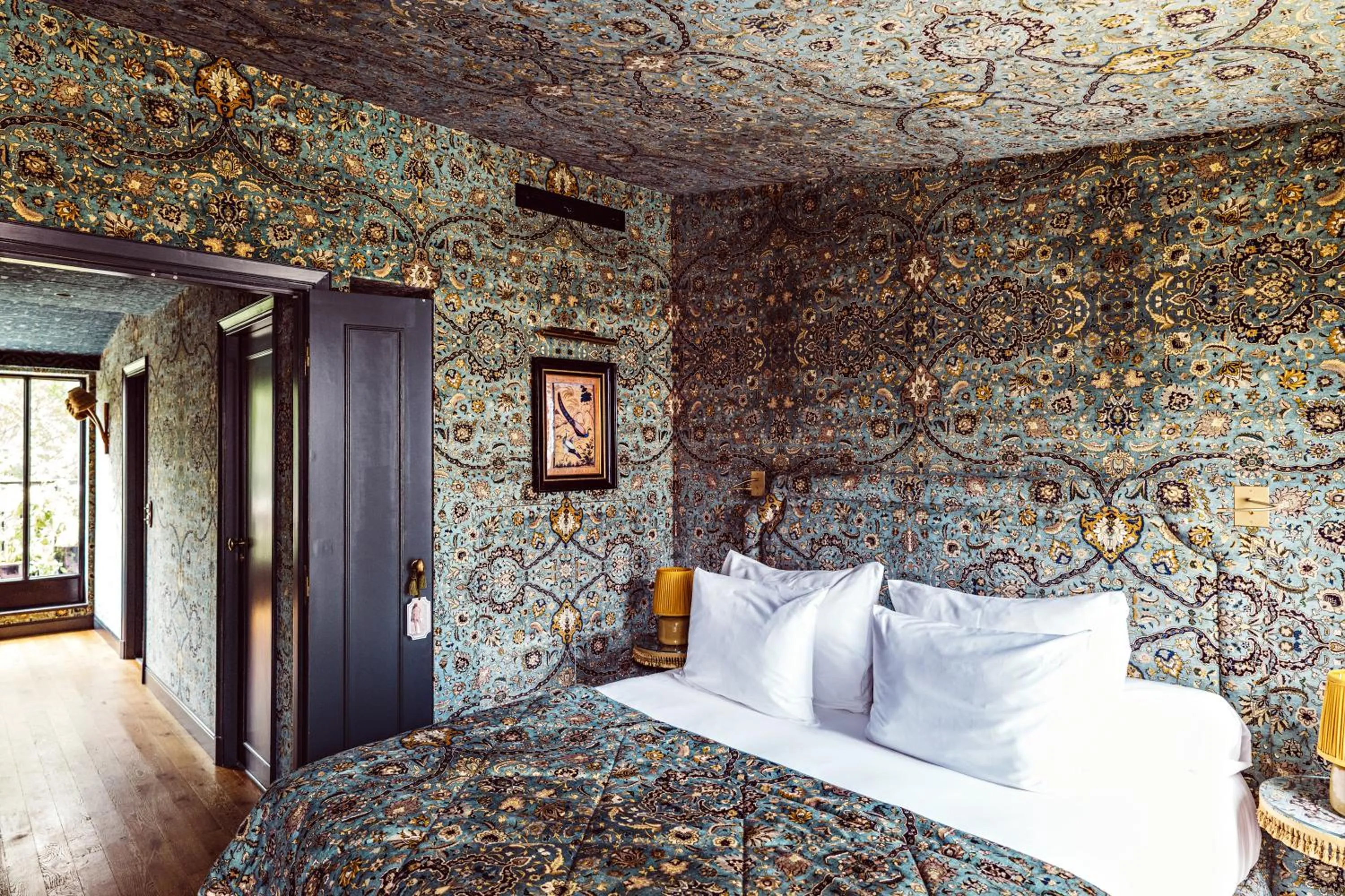 Photo of the whole room, Bed in Hôtel Eldorado Paris