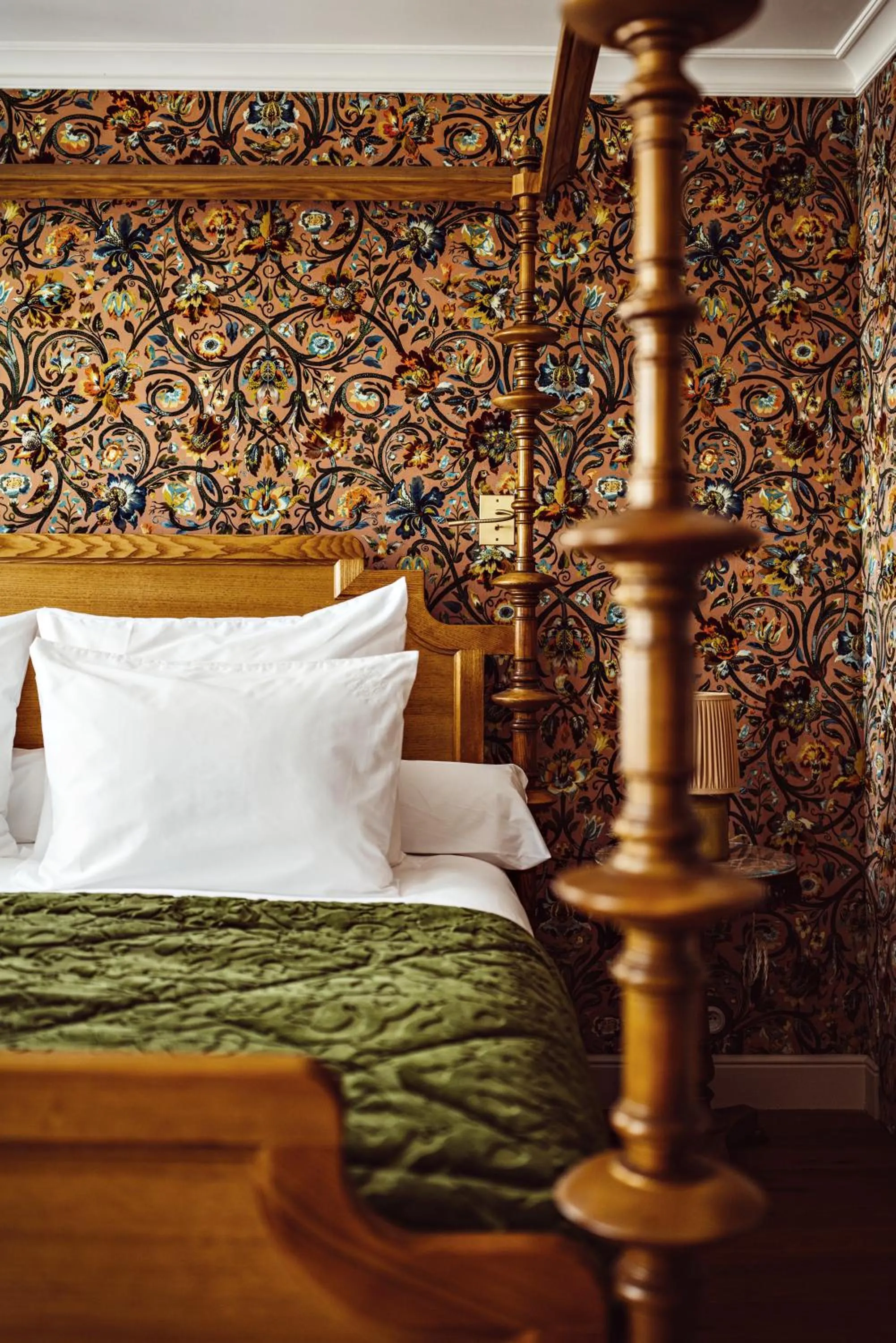 Bed in Hôtel Eldorado Paris