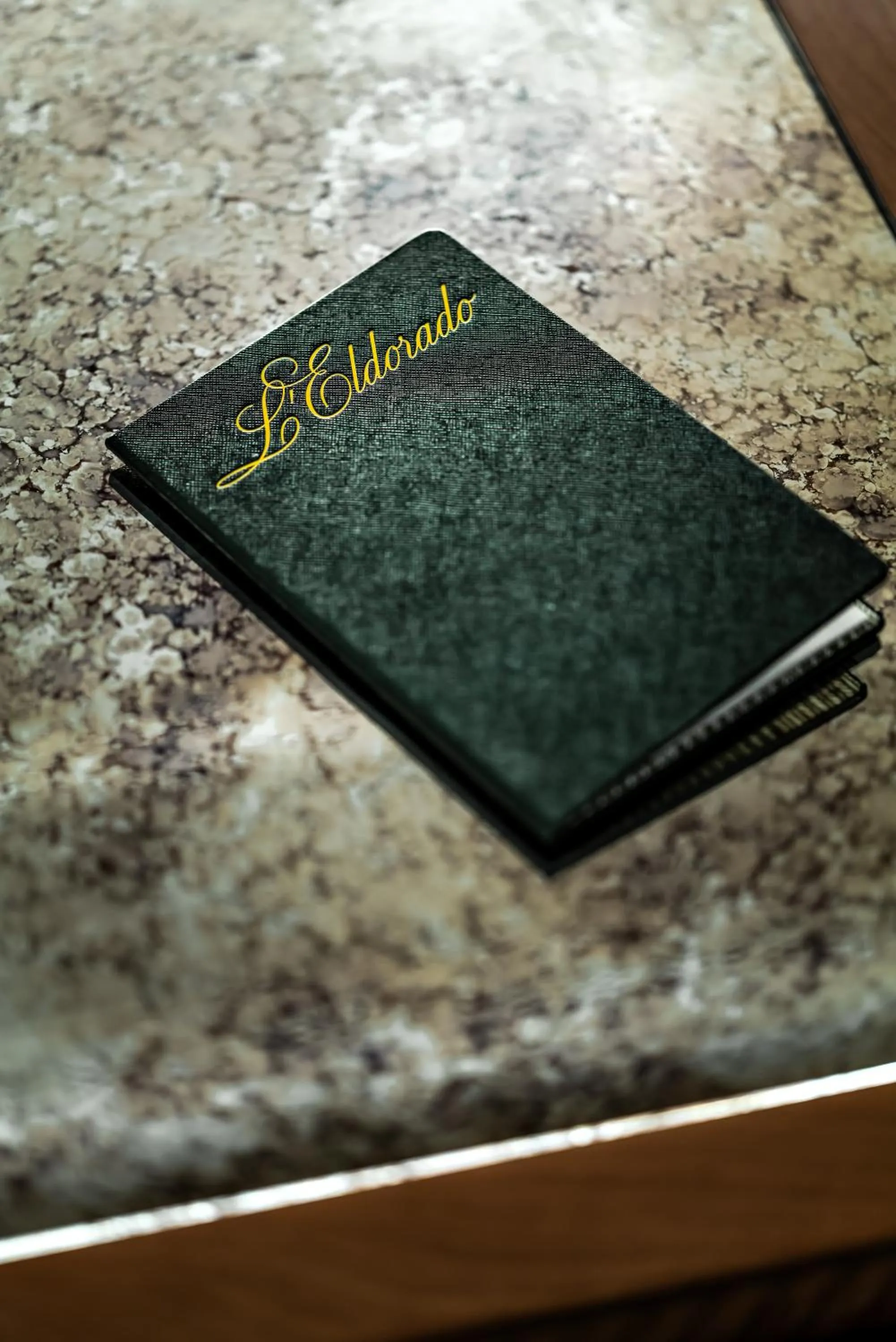 Restaurant/places to eat in Hôtel Eldorado Paris