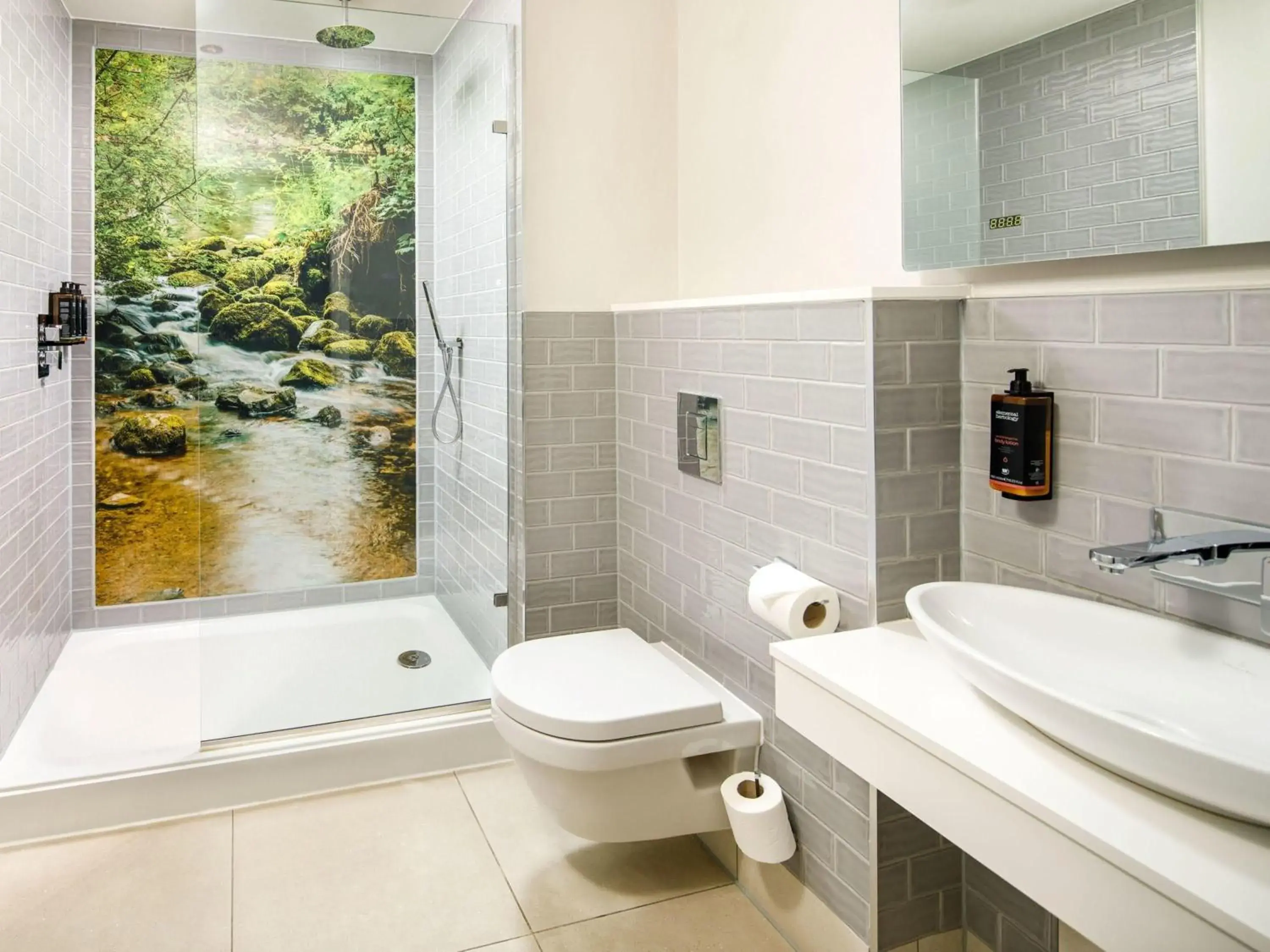 Bedroom in Mercure Inverness Hotel Bedroom in Mercure Inverness Hotel