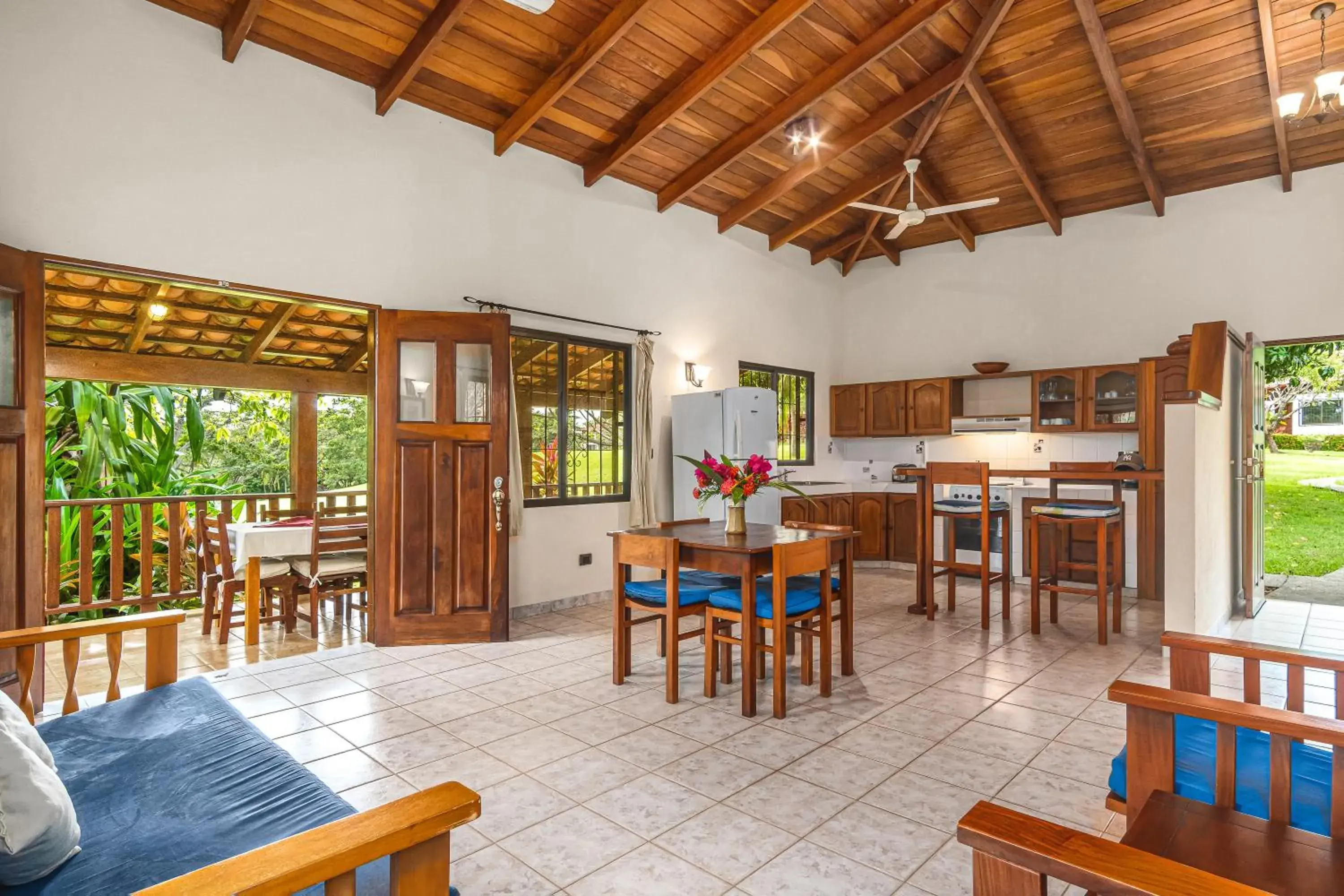 Two-Bedroom Bungalow (5 Adults) in Guacamaya Lodge Two-Bedroom Bungalow (5 Adults) in Guacamaya Lodge